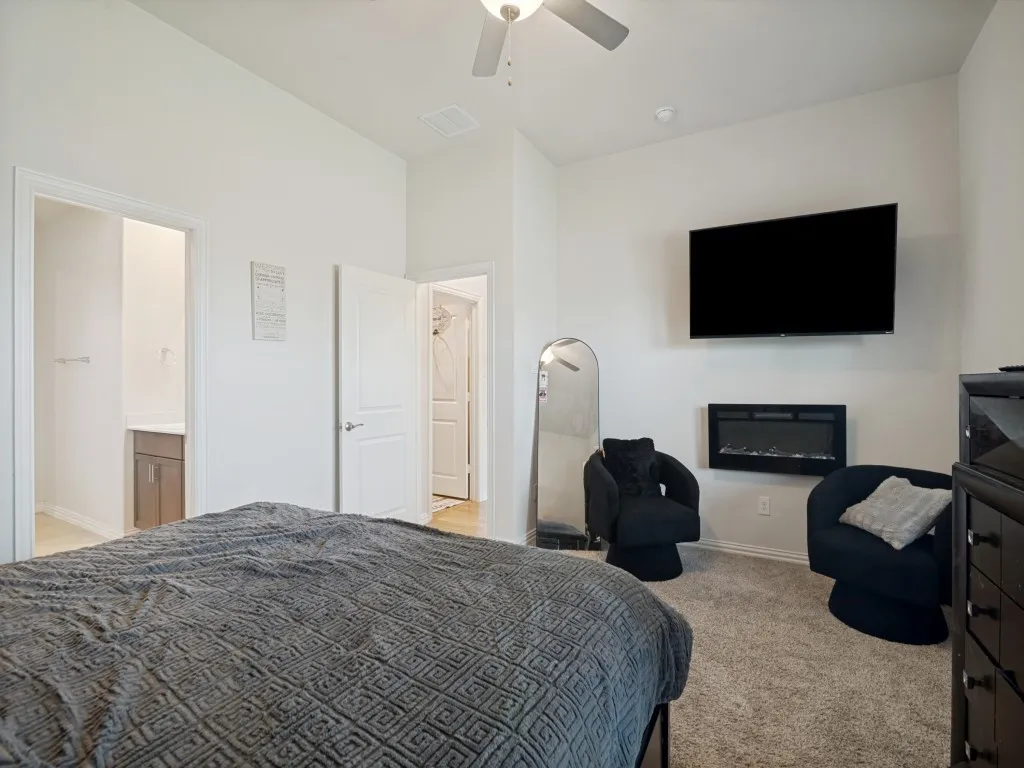 Single Family Residence For Sale in Kaufman County , 1118 Spectra Drive, Forney, Texas 75126, 4 Bedroom, 3 Bathroom, 2 Garage spaces, 2,680 Sqft, built in 2022, Price $375,000, mls#21347434, Real Estate Agent in Forney, Homes For Sale in Kaufman county, Homes For Sale in Forney, Realtor in Forney Texas, Real Estate Brokerage Independent Realty Texas, Luminita Cordes Realtor