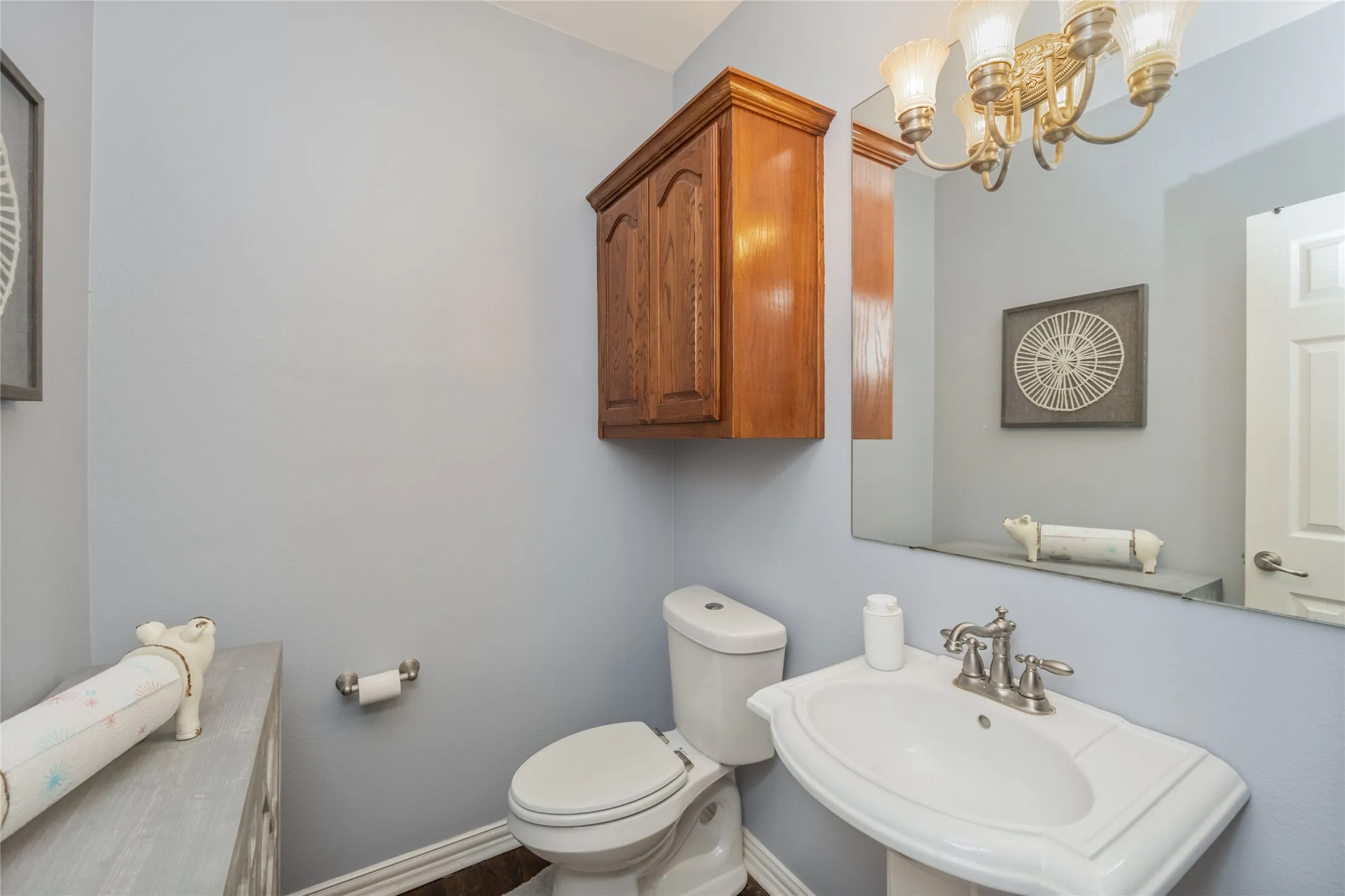 Single Family Residence For Sale in Ellis County , 135 Kirkpatrick Road, Ennis, Texas 75119, 3 Bedroom, 4 Bathroom, 6 Garage spaces, 3,482 Sqft, built in 2004, mls#21332011, Real Estate Agent in Ennis, Homes For Sale in Ellis county, Homes For Sale in Ennis, Realtor in Ennis Texas, Real Estate Brokerage Independent Realty Texas, Luminita Cordes Realtor