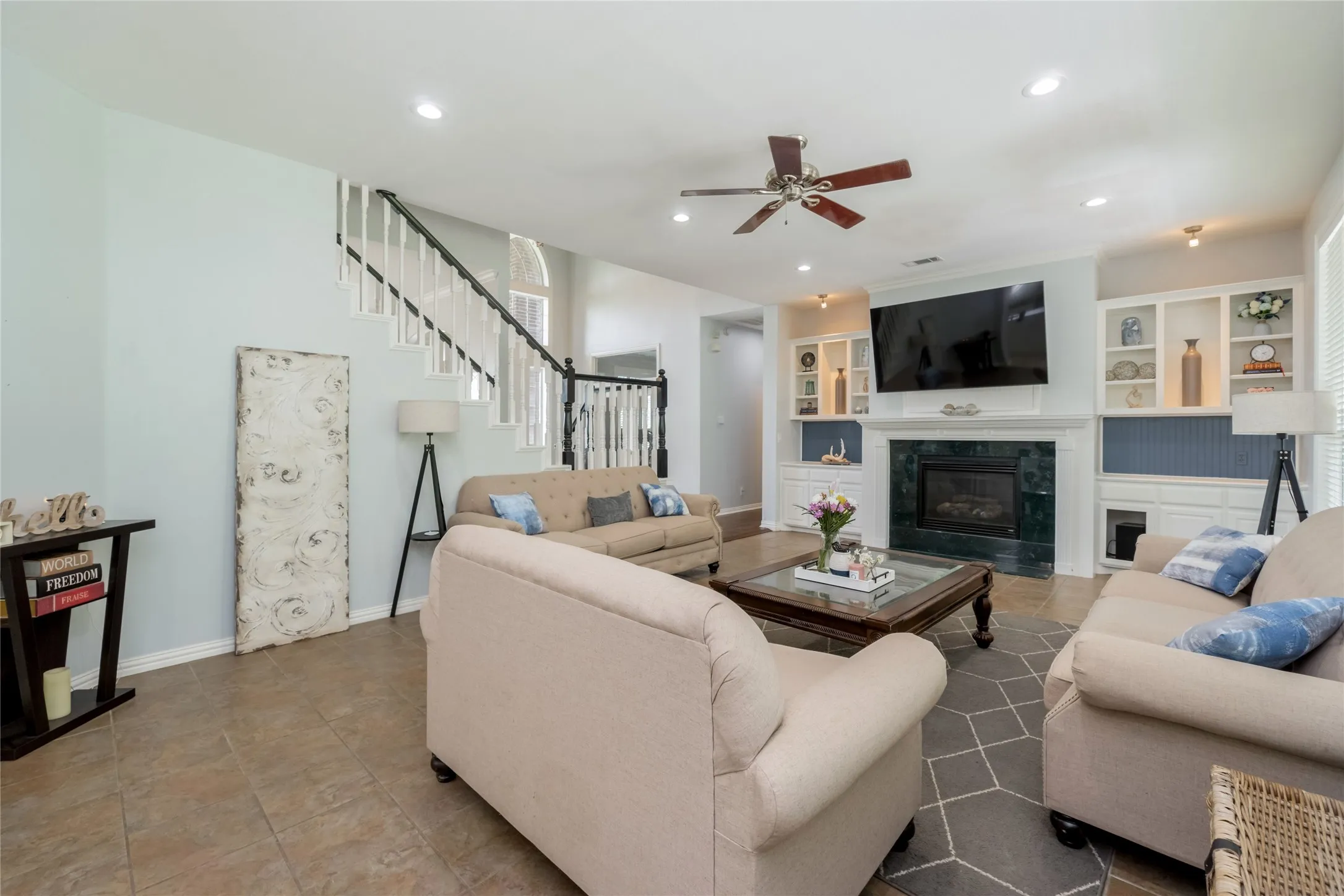Single Family Residence For Sale in Ellis County , 135 Kirkpatrick Road, Ennis, Texas 75119, 3 Bedroom, 4 Bathroom, 6 Garage spaces, 3,482 Sqft, built in 2004, mls#21332011, Real Estate Agent in Ennis, Homes For Sale in Ellis county, Homes For Sale in Ennis, Realtor in Ennis Texas, Real Estate Brokerage Independent Realty Texas, Luminita Cordes Realtor