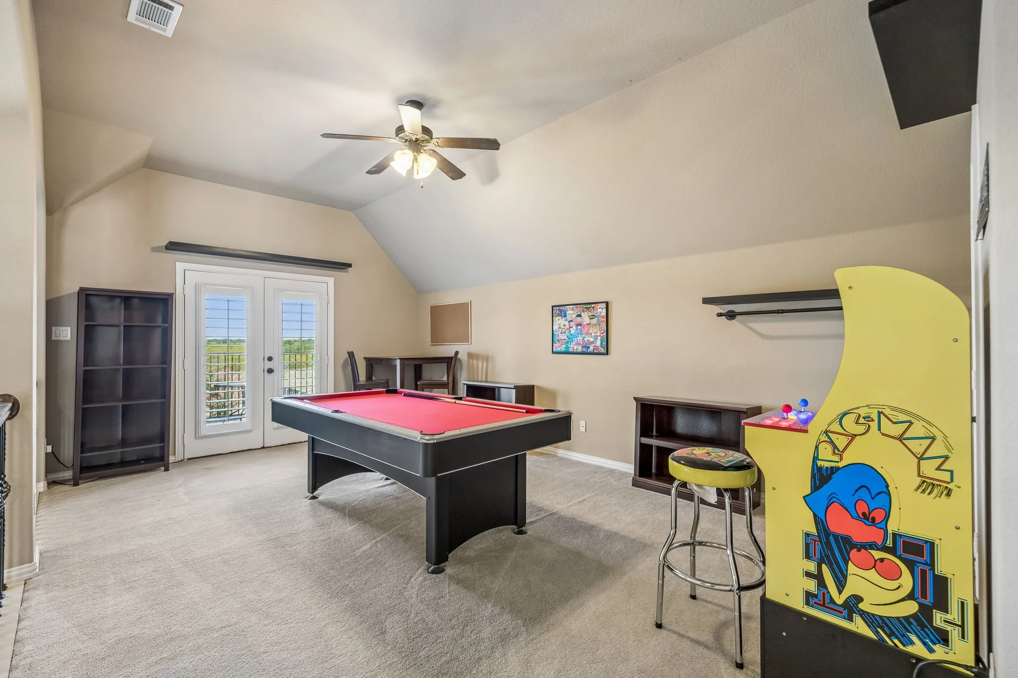 Single Family Residence For Sale in Denton County , 2261 Hideaway Pointe Drive, Little Elm, Texas 75068, 5 Bedroom, 3 Bathroom, 3 Garage spaces, 3,575 Sqft, built in 2010, mls#21345692, Real Estate Agent in Little Elm, Homes For Sale in Denton county, Homes For Sale in Little Elm, Realtor in Little Elm Texas, Real Estate Brokerage Independent Realty Texas, Luminita Cordes Realtor
