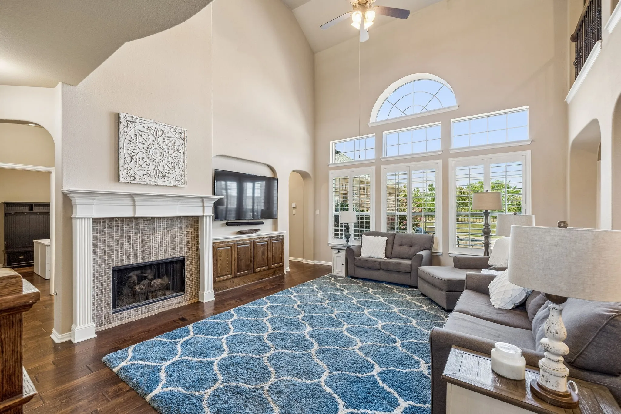 Single Family Residence For Sale in Denton County , 2261 Hideaway Pointe Drive, Little Elm, Texas 75068, 5 Bedroom, 3 Bathroom, 3 Garage spaces, 3,575 Sqft, built in 2010, mls#21345692, Real Estate Agent in Little Elm, Homes For Sale in Denton county, Homes For Sale in Little Elm, Realtor in Little Elm Texas, Real Estate Brokerage Independent Realty Texas, Luminita Cordes Realtor