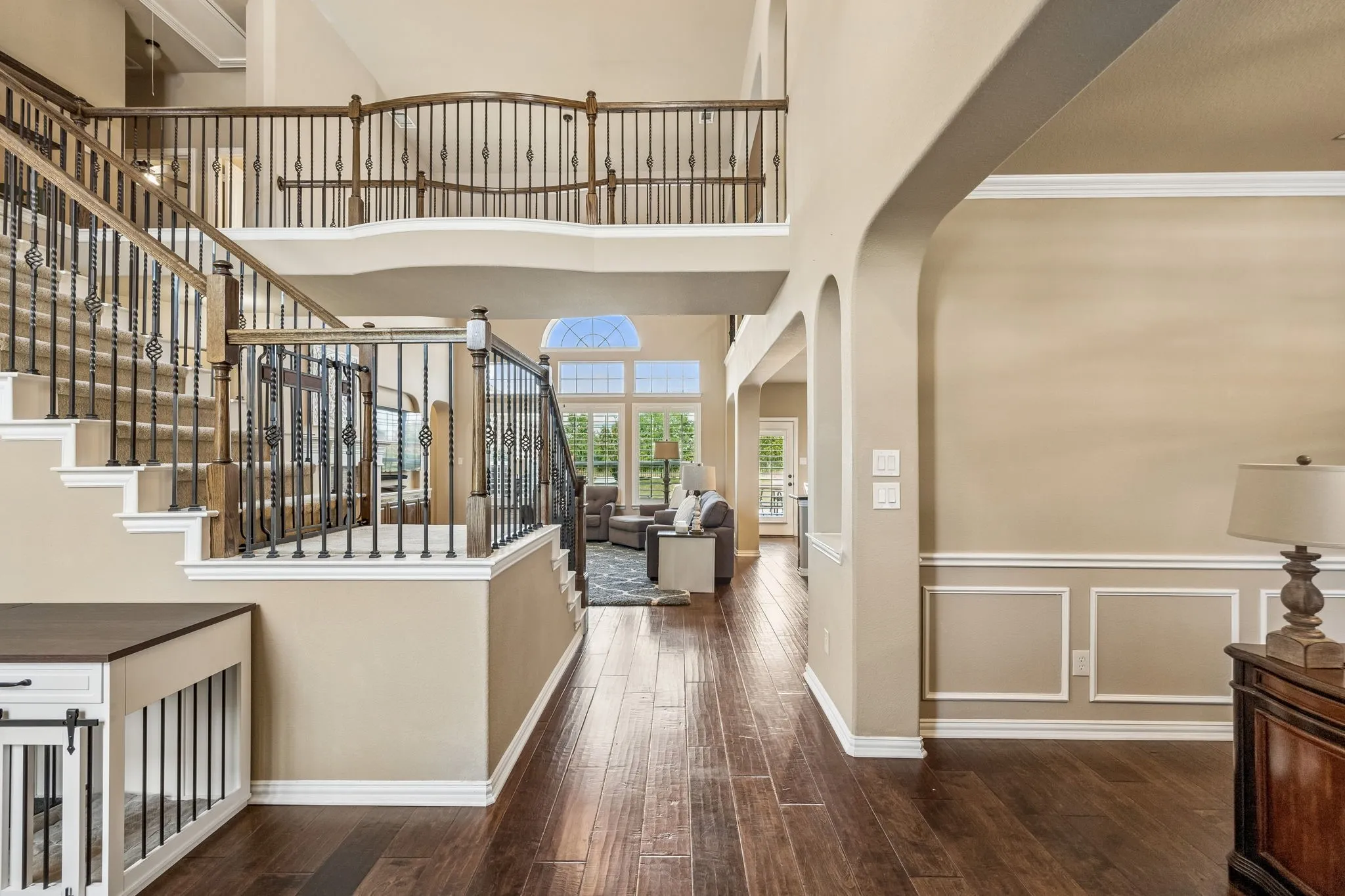 Single Family Residence For Sale in Denton County , 2261 Hideaway Pointe Drive, Little Elm, Texas 75068, 5 Bedroom, 3 Bathroom, 3 Garage spaces, 3,575 Sqft, built in 2010, mls#21345692, Real Estate Agent in Little Elm, Homes For Sale in Denton county, Homes For Sale in Little Elm, Realtor in Little Elm Texas, Real Estate Brokerage Independent Realty Texas, Luminita Cordes Realtor