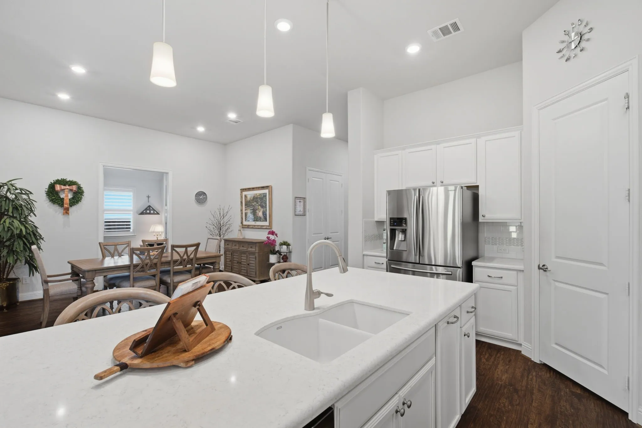 Breakfast Room Open to the Kitchen