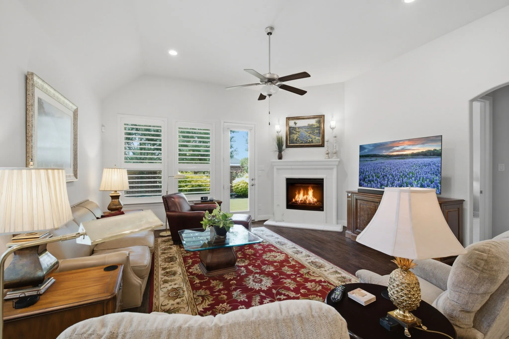 Neutral Paint with beautiful appointments.