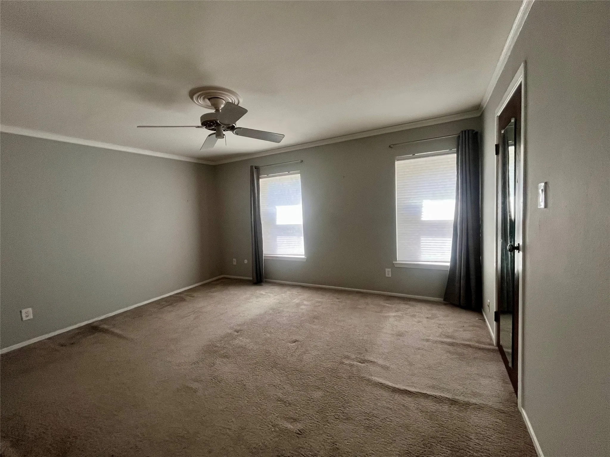 Single Family Residence For Sale in Dallas County , 7410 Boisenberry Lane, Dallas, Texas 75249, 4 Bedroom, 3 Bathroom, 2 Garage spaces, 2,435 Sqft, built in 1981, mls#21346924, Real Estate Agent in Dallas, Homes For Sale in Dallas county, Homes For Sale in Dallas, Realtor in Dallas Texas, Real Estate Brokerage Independent Realty Texas, Luminita Cordes Realtor