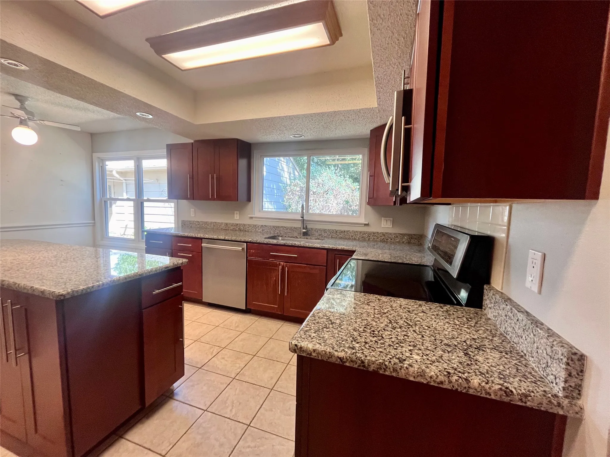 Single Family Residence For Sale in Dallas County , 7410 Boisenberry Lane, Dallas, Texas 75249, 4 Bedroom, 3 Bathroom, 2 Garage spaces, 2,435 Sqft, built in 1981, mls#21346924, Real Estate Agent in Dallas, Homes For Sale in Dallas county, Homes For Sale in Dallas, Realtor in Dallas Texas, Real Estate Brokerage Independent Realty Texas, Luminita Cordes Realtor