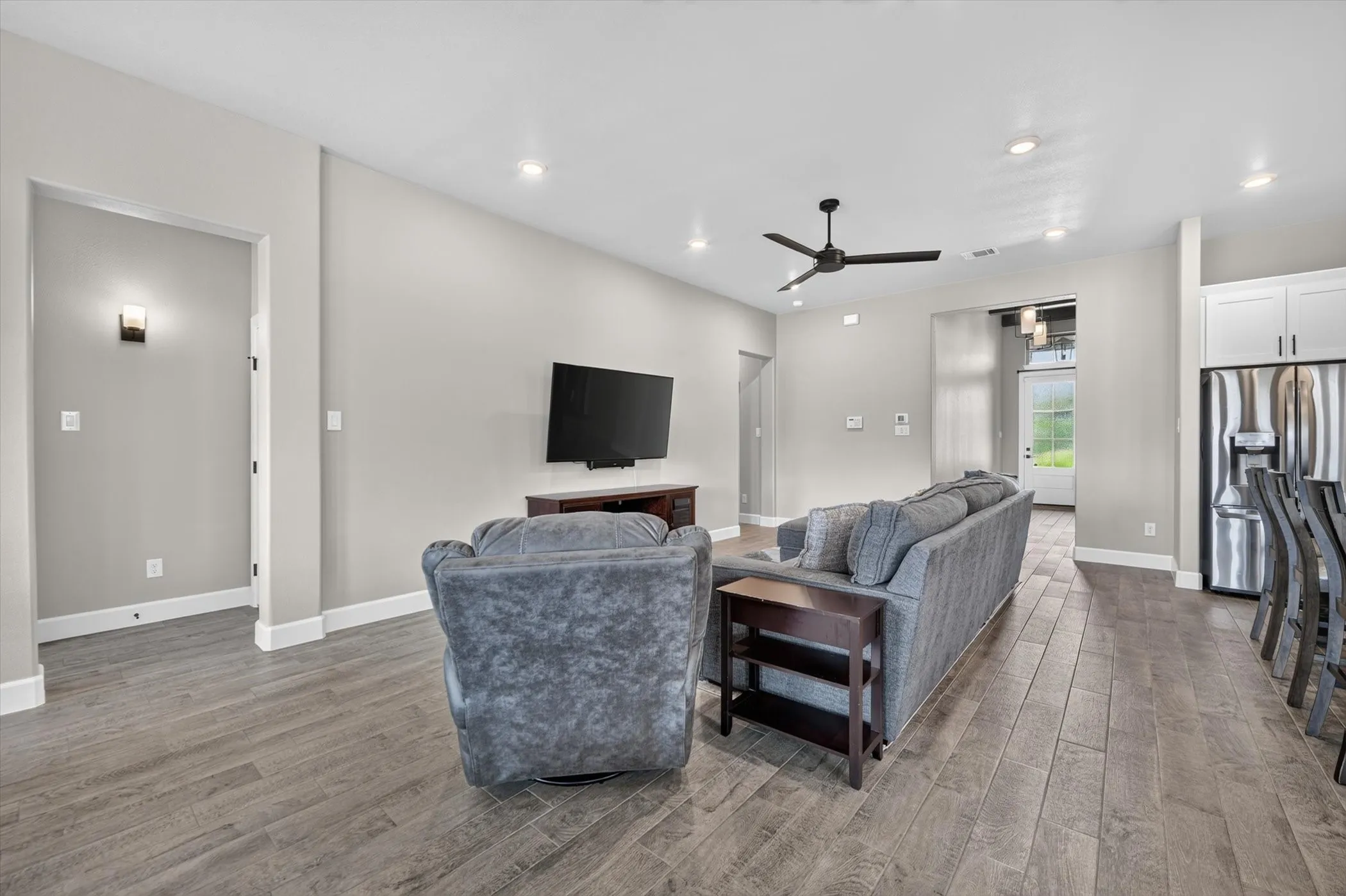Single Family Residence For Sale in Johnson County , 1720 River Bend Road, Burleson, Texas 76028, 3 Bedroom, 2 Bathroom, 2 Garage spaces, 1,770 Sqft, built in 2025, mls#21343041, Real Estate Agent in Burleson, Homes For Sale in Johnson county, Homes For Sale in Burleson, Realtor in Burleson Texas, Real Estate Brokerage Independent Realty Texas, Luminita Cordes Realtor