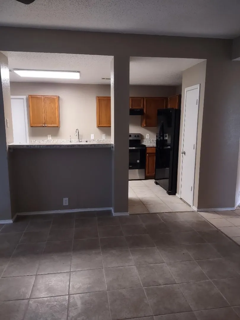 Single Family Residence For Rent in Dallas County , 1613 Wavecrest Drive, Glenn Heights, Texas 75154, 4 Bedroom, 2 Bathroom, 2 Garage spaces, 1,653 Sqft, built in 2004, mls#21347639, Real Estate Agent in Glenn Heights, Homes For Rent in Dallas county, Homes For Rent in Glenn Heights, Realtor in Glenn Heights Texas, Real Estate Brokerage Independent Realty Texas, Luminita Cordes Realtor