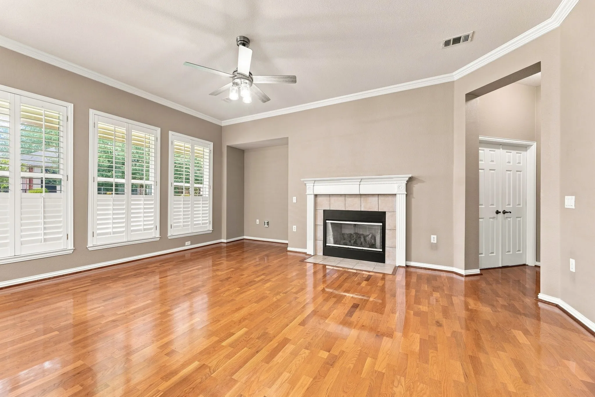 Single Family Residence For Sale in Collin County , 1385 Sagebrook Drive, Fairview, Texas 75069, 2 Bedroom, 2 Bathroom, 2 Garage spaces, 1,848 Sqft, built in 2001, mls#21345114, Real Estate Agent in Fairview, Homes For Sale in Collin county, Homes For Sale in Fairview, Realtor in Fairview Texas, Real Estate Brokerage Independent Realty Texas, Luminita Cordes Realtor