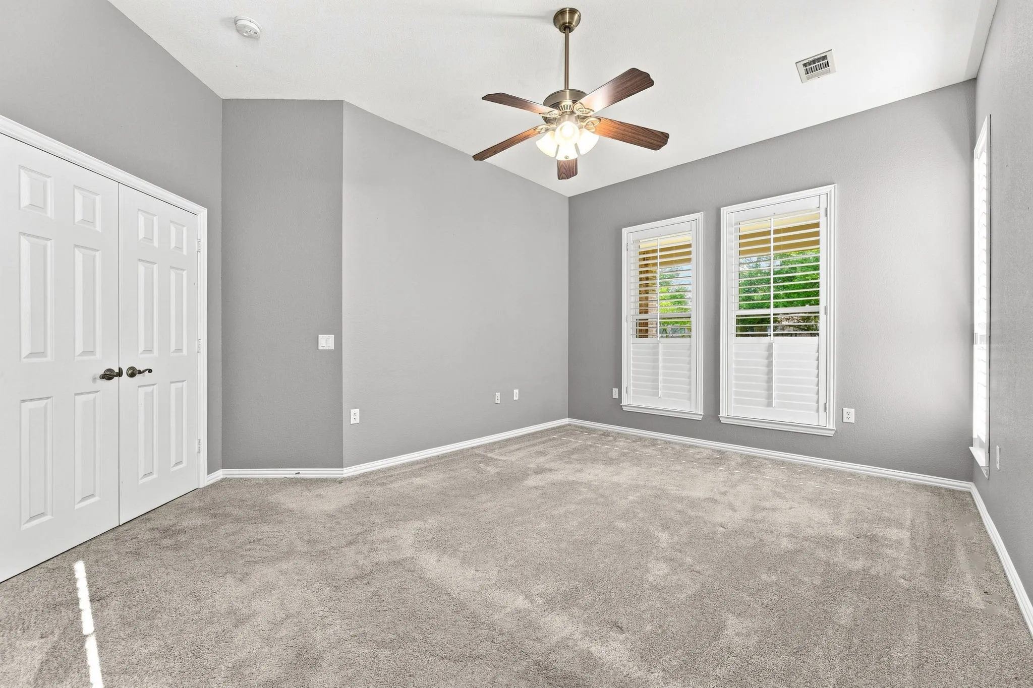 Single Family Residence For Sale in Collin County , 1385 Sagebrook Drive, Fairview, Texas 75069, 2 Bedroom, 2 Bathroom, 2 Garage spaces, 1,848 Sqft, built in 2001, mls#21345114, Real Estate Agent in Fairview, Homes For Sale in Collin county, Homes For Sale in Fairview, Realtor in Fairview Texas, Real Estate Brokerage Independent Realty Texas, Luminita Cordes Realtor