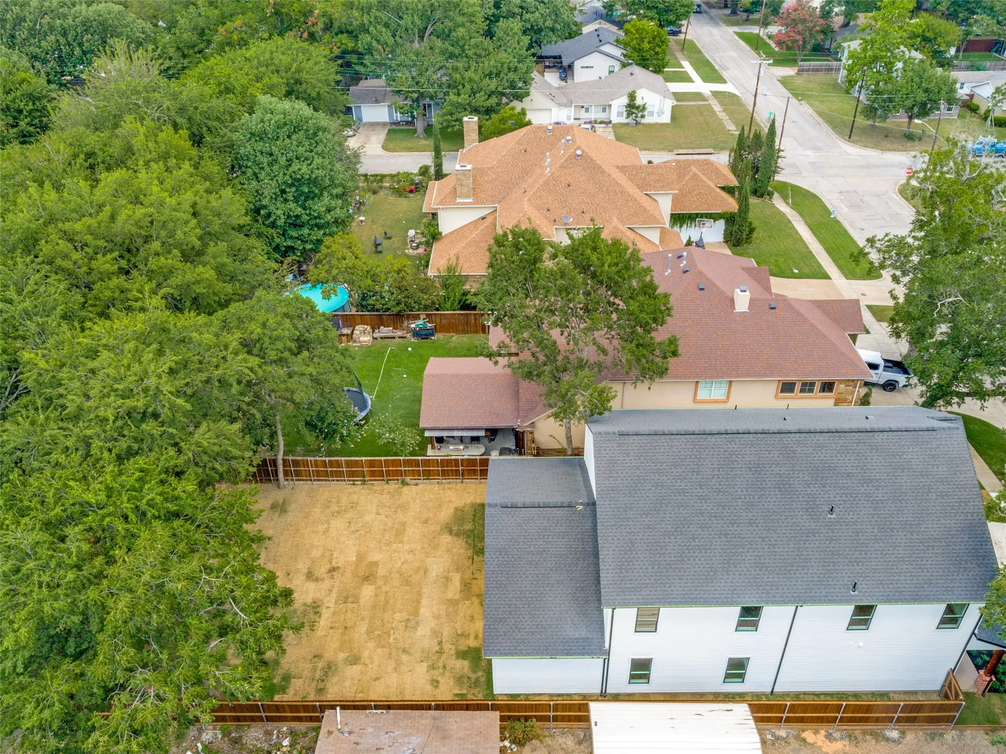 Single Family Residence For Sale in Collin County , 1613 N Bradley Street, Mc Kinney, Texas 75069, 5 Bedroom, 4 Bathroom, 2 Garage spaces, 3,460 Sqft, built in 2026, mls#21341865, Real Estate Agent in Mc Kinney, Homes For Sale in Collin county, Homes For Sale in Mc Kinney, Realtor in Mc Kinney Texas, Real Estate Brokerage Independent Realty Texas, Luminita Cordes Realtor