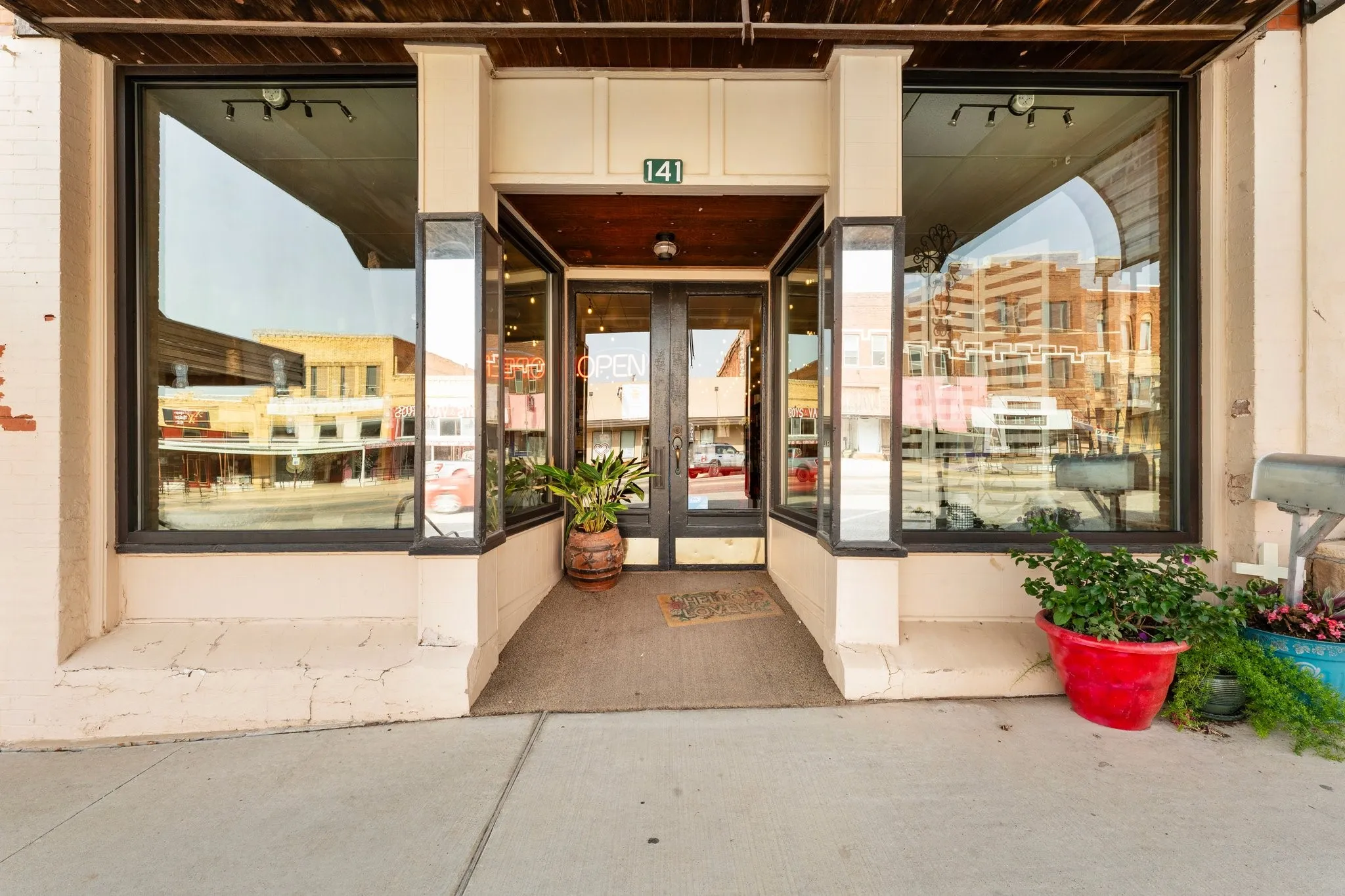 Retail For Sale in Comanche County , 133 N Texas Street, De Leon, Texas 76444, 0, 0, Garage spaces, 0 Sqft, built in 1919, mls#21347641, Real Estate Agent in De Leon, Homes For Sale in Comanche county, Homes For Sale in De Leon, Realtor in De Leon Texas, Real Estate Brokerage Independent Realty Texas, Luminita Cordes Realtor