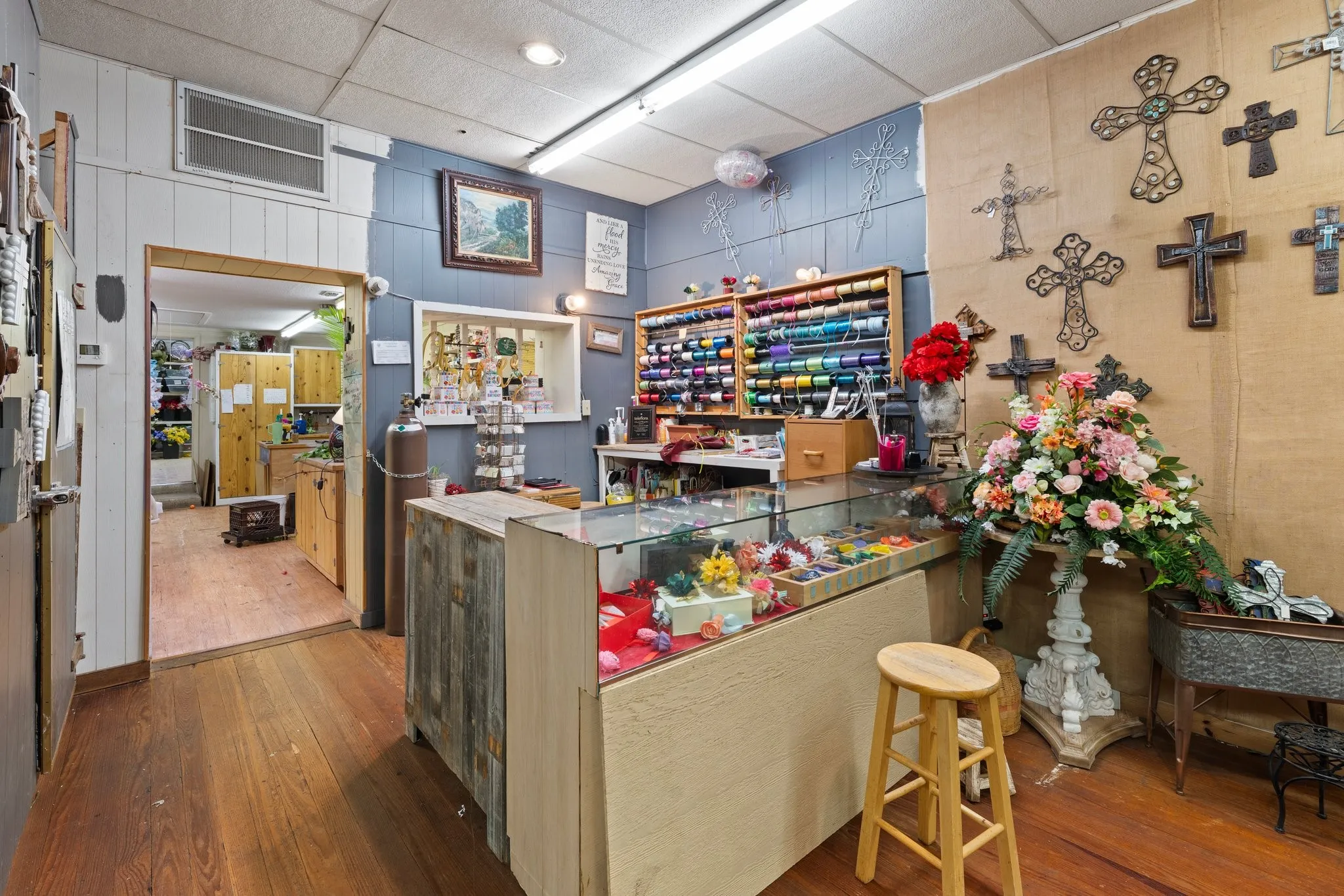 Retail For Sale in Comanche County , 133 N Texas Street, De Leon, Texas 76444, 0, 0, Garage spaces, 0 Sqft, built in 1919, mls#21347641, Real Estate Agent in De Leon, Homes For Sale in Comanche county, Homes For Sale in De Leon, Realtor in De Leon Texas, Real Estate Brokerage Independent Realty Texas, Luminita Cordes Realtor