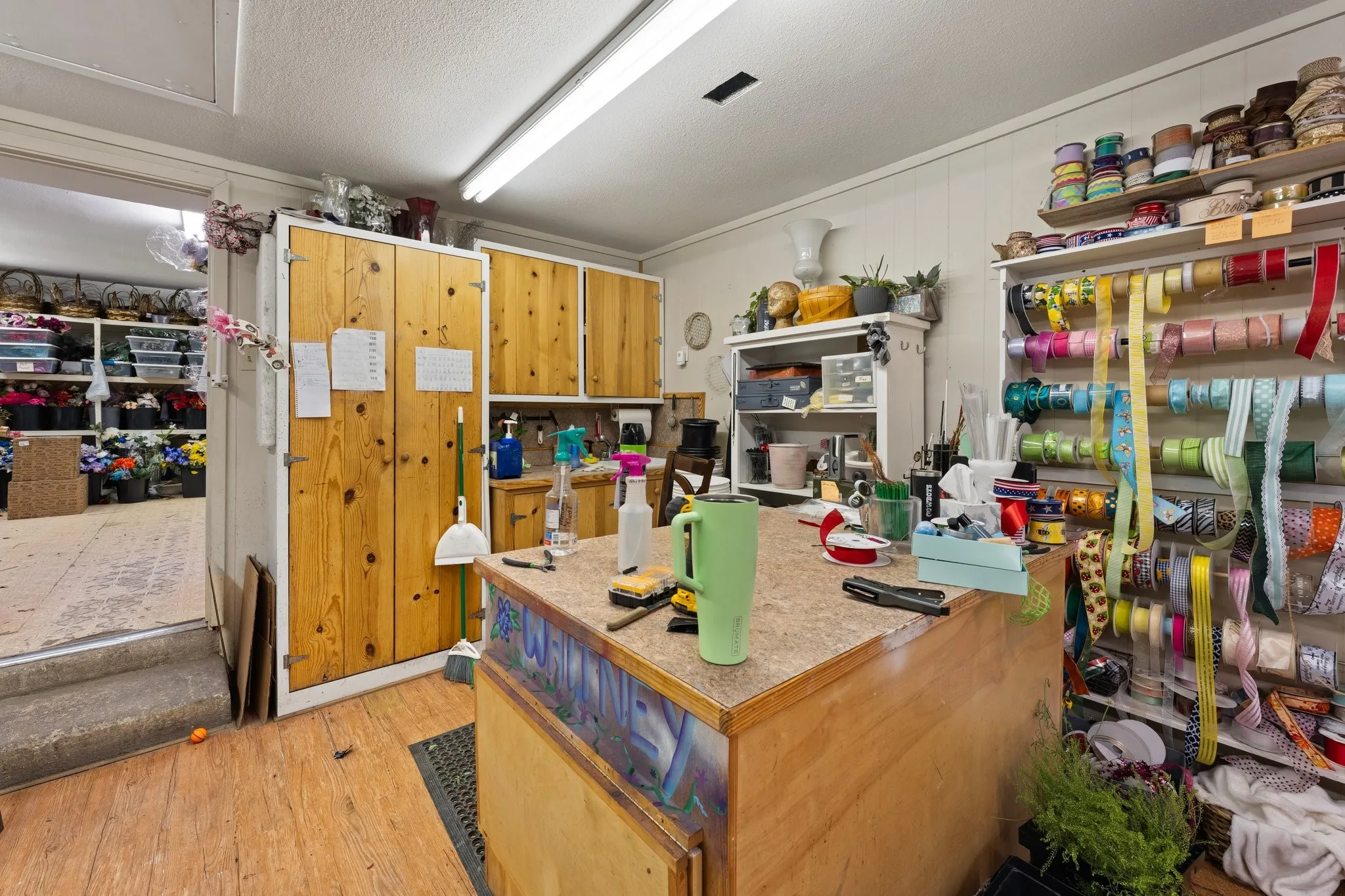 Retail For Sale in Comanche County , 133 N Texas Street, De Leon, Texas 76444, 0, 0, Garage spaces, 0 Sqft, built in 1919, mls#21347641, Real Estate Agent in De Leon, Homes For Sale in Comanche county, Homes For Sale in De Leon, Realtor in De Leon Texas, Real Estate Brokerage Independent Realty Texas, Luminita Cordes Realtor