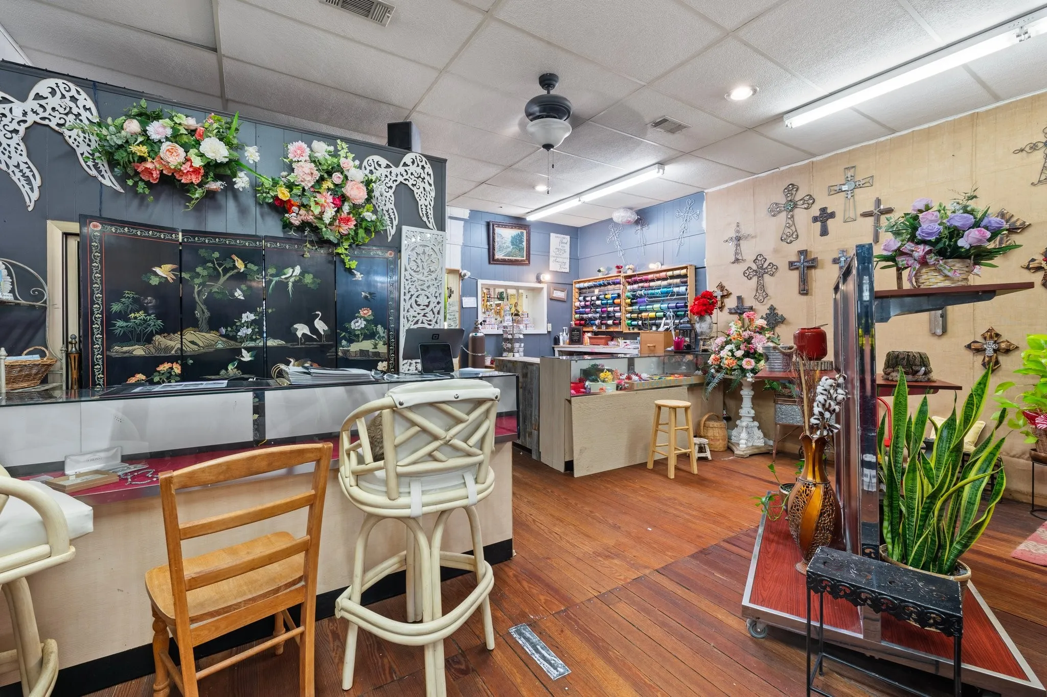 Retail For Sale in Comanche County , 133 N Texas Street, De Leon, Texas 76444, 0, 0, Garage spaces, 0 Sqft, built in 1919, mls#21347641, Real Estate Agent in De Leon, Homes For Sale in Comanche county, Homes For Sale in De Leon, Realtor in De Leon Texas, Real Estate Brokerage Independent Realty Texas, Luminita Cordes Realtor
