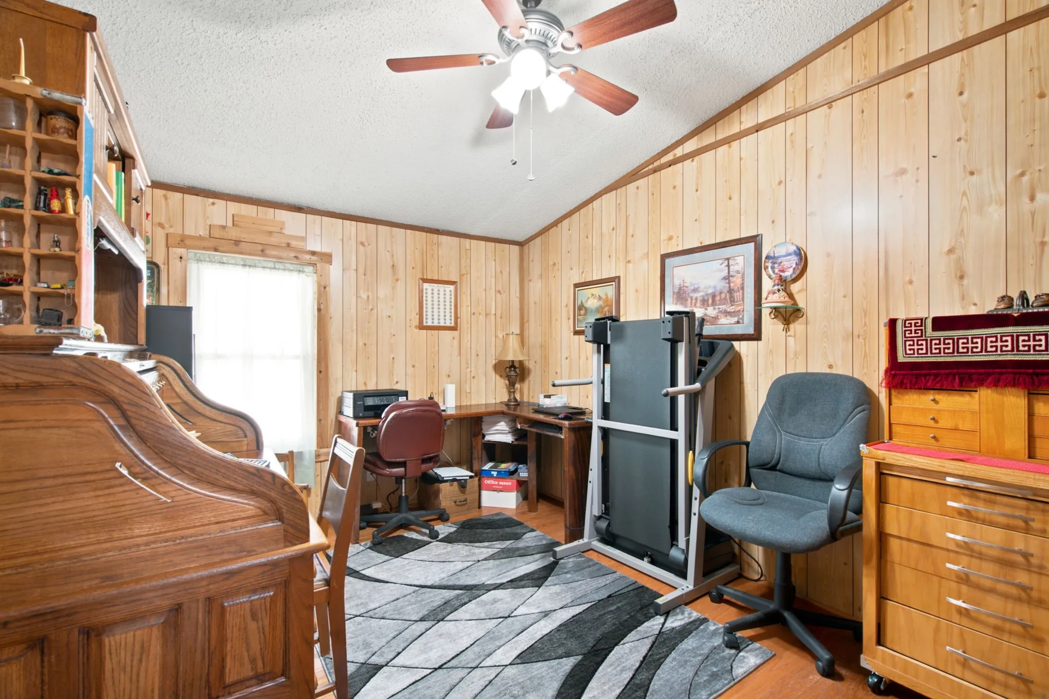 Manufactured Home For Sale in Wise County , 803 Spring Valley Road, Paradise, Texas 76073, 3 Bedroom, 2 Bathroom, Garage spaces, 1,456 Sqft, built in 1986, mls#21347541, Real Estate Agent in Paradise, Homes For Sale in Wise county, Homes For Sale in Paradise, Realtor in Paradise Texas, Real Estate Brokerage Independent Realty Texas, Luminita Cordes Realtor