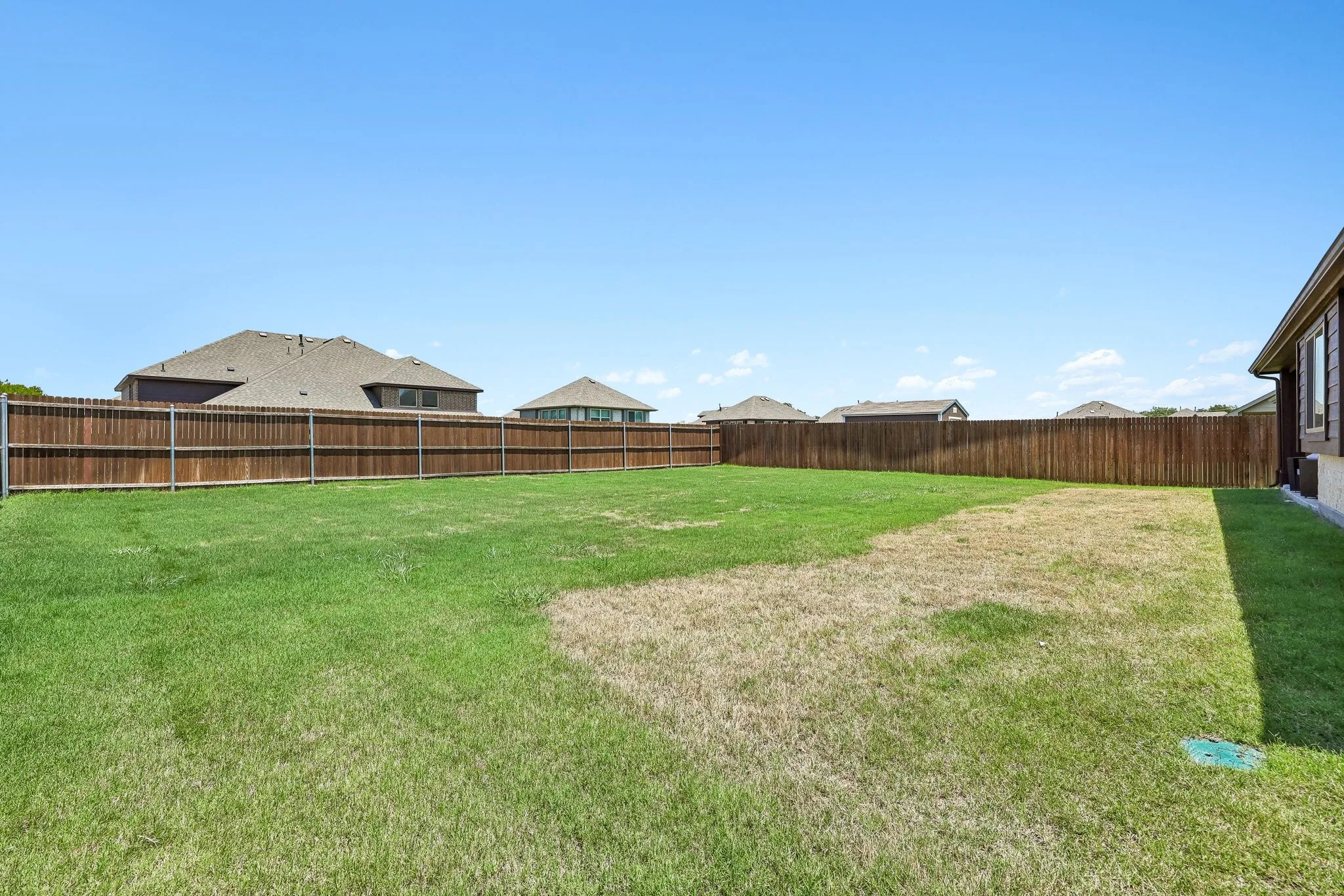 Single Family Residence For Sale in Ellis County , 121 Claywood Drive, Glenn Heights, Texas 75154, 4 Bedroom, 2 Bathroom, 2 Garage spaces, 2,243 Sqft, built in 2023, Price $439,999, mls#21341852, Real Estate Agent in Glenn Heights, Homes For Sale in Ellis county, Homes For Sale in Glenn Heights, Realtor in Glenn Heights Texas, Real Estate Brokerage Independent Realty Texas, Luminita Cordes Realtor