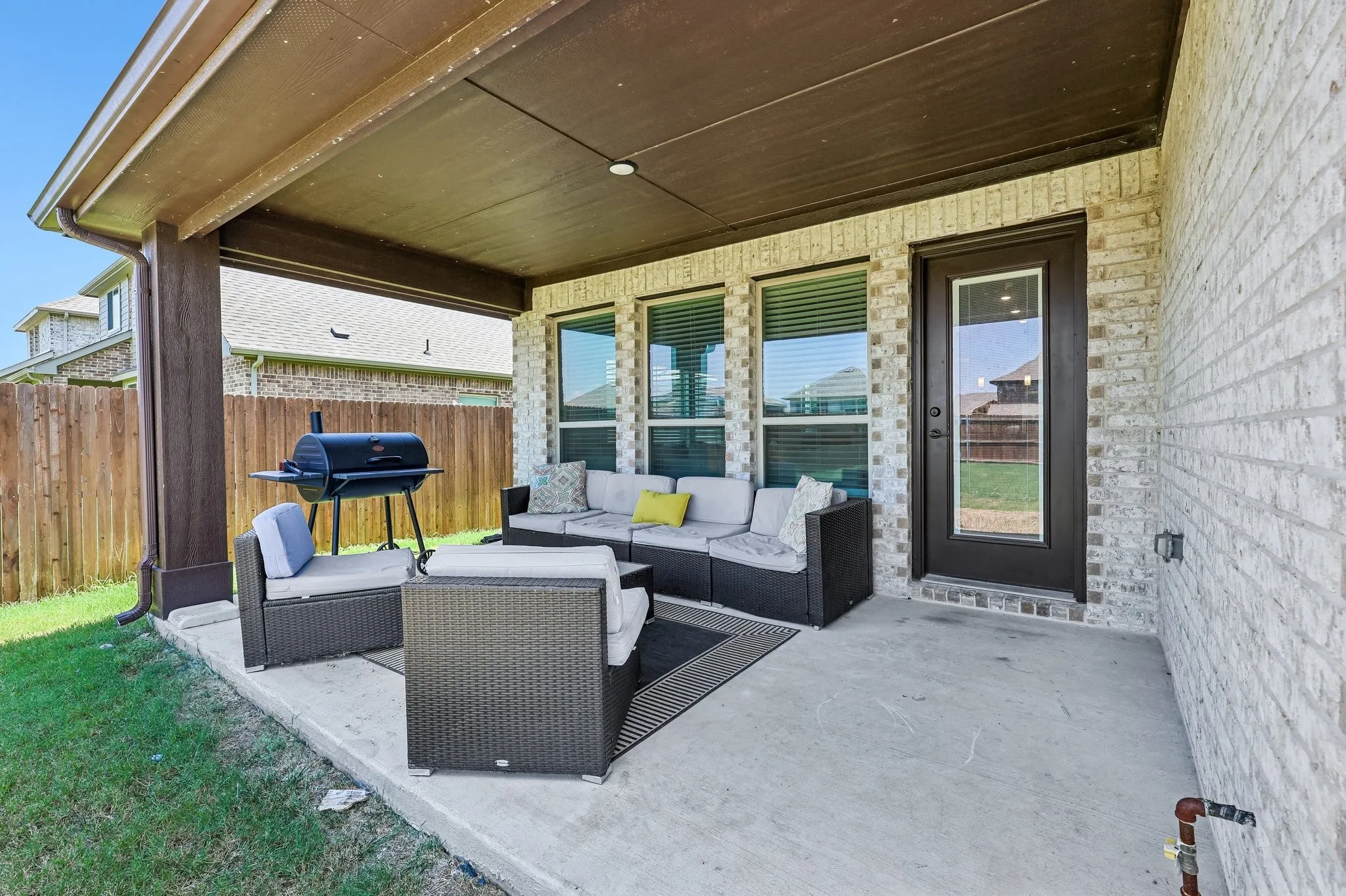 Single Family Residence For Sale in Ellis County , 121 Claywood Drive, Glenn Heights, Texas 75154, 4 Bedroom, 2 Bathroom, 2 Garage spaces, 2,243 Sqft, built in 2023, Price $439,999, mls#21341852, Real Estate Agent in Glenn Heights, Homes For Sale in Ellis county, Homes For Sale in Glenn Heights, Realtor in Glenn Heights Texas, Real Estate Brokerage Independent Realty Texas, Luminita Cordes Realtor