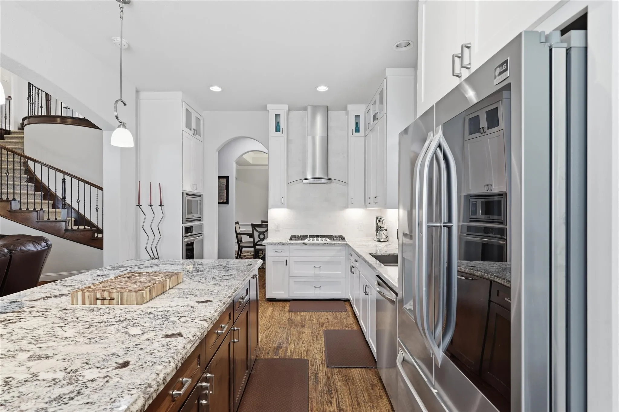 Single Family Residence For Sale in Collin County , 1140 Norfolk Drive, Prosper, Texas 75078, 5 Bedroom, 4 Bathroom, 2 Garage spaces, 3,807 Sqft, built in 2016, mls#21346864, Real Estate Agent in Prosper, Homes For Sale in Collin county, Homes For Sale in Prosper, Realtor in Prosper Texas, Real Estate Brokerage Independent Realty Texas, Luminita Cordes Realtor