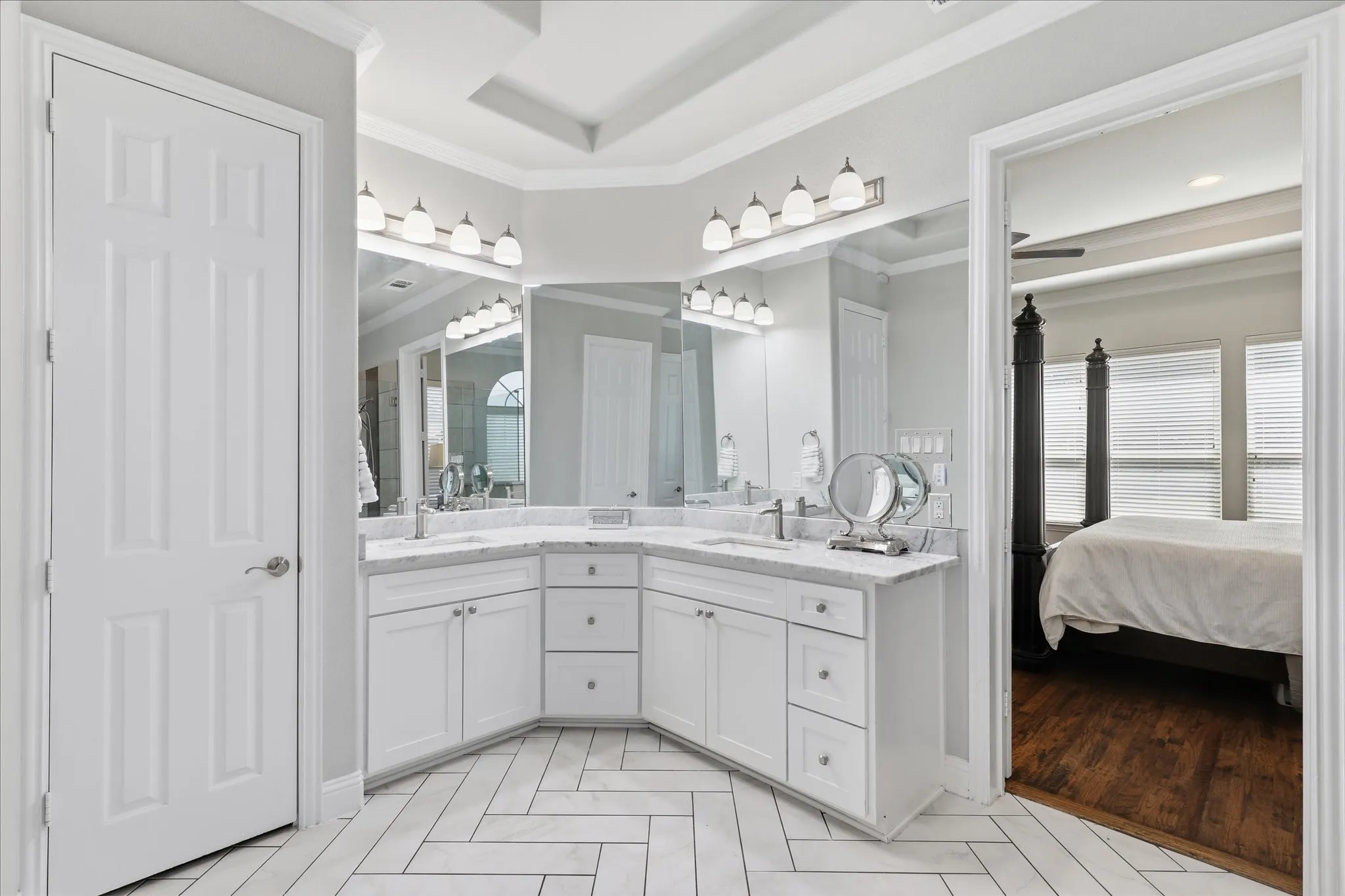Single Family Residence For Sale in Collin County , 1140 Norfolk Drive, Prosper, Texas 75078, 5 Bedroom, 4 Bathroom, 2 Garage spaces, 3,807 Sqft, built in 2016, mls#21346864, Real Estate Agent in Prosper, Homes For Sale in Collin county, Homes For Sale in Prosper, Realtor in Prosper Texas, Real Estate Brokerage Independent Realty Texas, Luminita Cordes Realtor