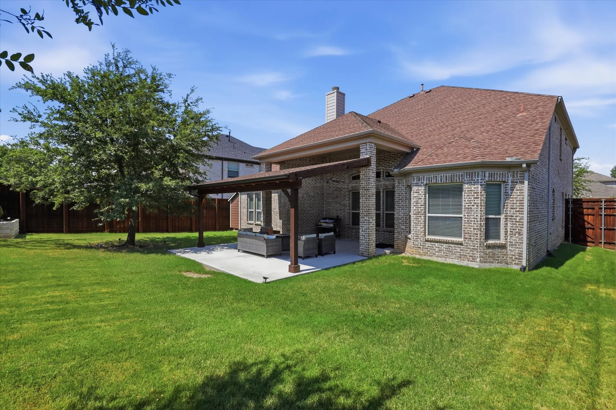 Single Family Residence For Sale in Collin County , 1140 Norfolk Drive, Prosper, Texas 75078, 5 Bedroom, 4 Bathroom, 2 Garage spaces, 3,807 Sqft, built in 2016, mls#21346864, Real Estate Agent in Prosper, Homes For Sale in Collin county, Homes For Sale in Prosper, Realtor in Prosper Texas, Real Estate Brokerage Independent Realty Texas, Luminita Cordes Realtor