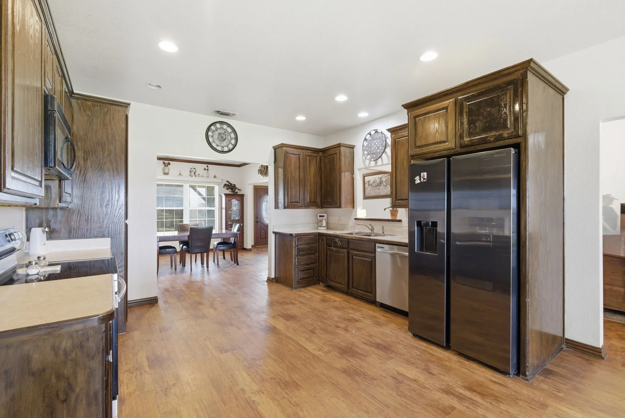 Farm For Sale in Parker County , 301 Rhoades Lane, Springtown, Texas 76082, 5 Bedrooms, 2 Bathrooms, 2 Garage spaces, 3,460 Sqft, built in 2003, Price $729,900, mls#21347648, Real Estate Agent in Springtown, Homes For Sale in Parker county, Homes For Sale in Springtown, Realtor in Springtown Texas, Real Estate Brokerage Independent Realty Texas, Luminita Cordes Realtor