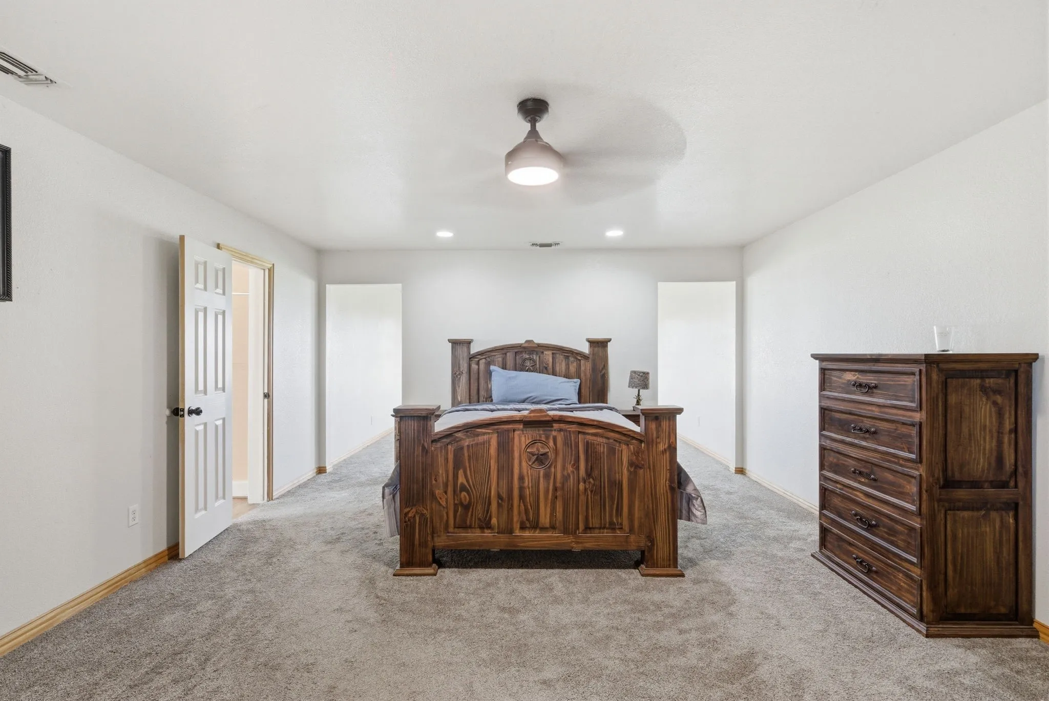 Farm For Sale in Parker County , 301 Rhoades Lane, Springtown, Texas 76082, 5 Bedrooms, 2 Bathrooms, 2 Garage spaces, 3,460 Sqft, built in 2003, Price $729,900, mls#21347648, Real Estate Agent in Springtown, Homes For Sale in Parker county, Homes For Sale in Springtown, Realtor in Springtown Texas, Real Estate Brokerage Independent Realty Texas, Luminita Cordes Realtor