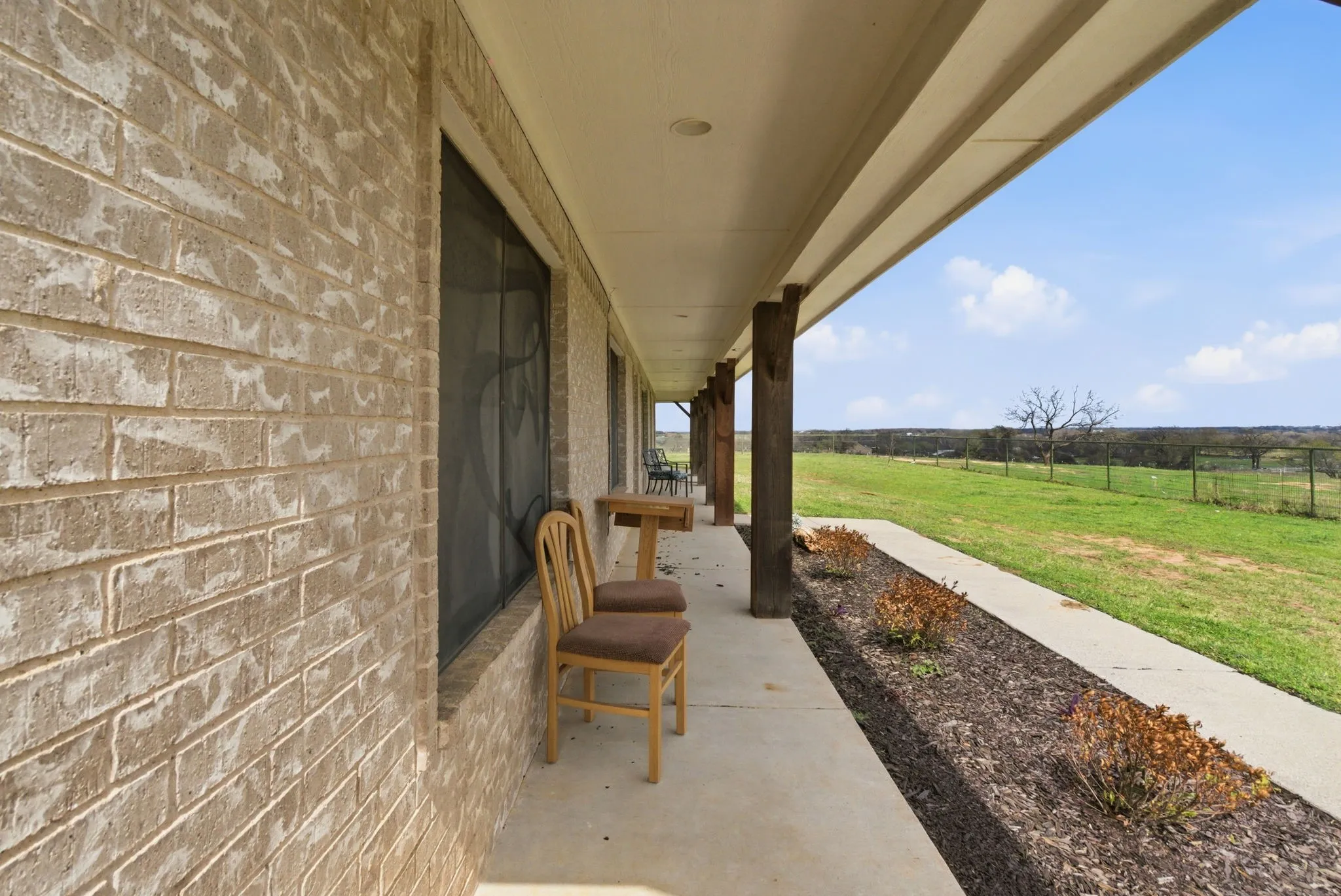 Farm For Sale in Parker County , 301 Rhoades Lane, Springtown, Texas 76082, 5 Bedrooms, 2 Bathrooms, 2 Garage spaces, 3,460 Sqft, built in 2003, Price $729,900, mls#21347648, Real Estate Agent in Springtown, Homes For Sale in Parker county, Homes For Sale in Springtown, Realtor in Springtown Texas, Real Estate Brokerage Independent Realty Texas, Luminita Cordes Realtor