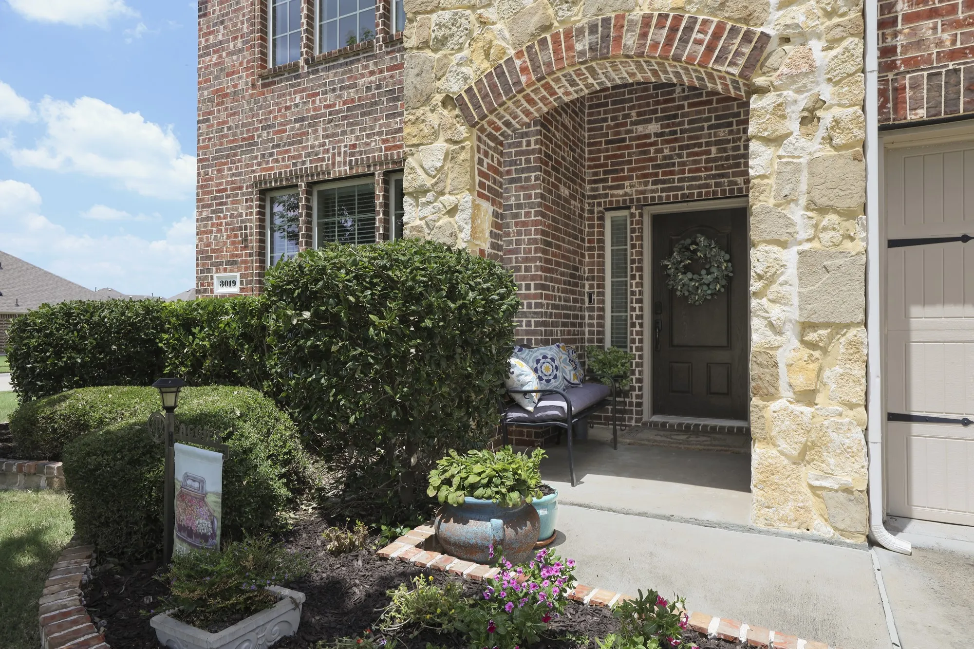 Welcoming front porch!