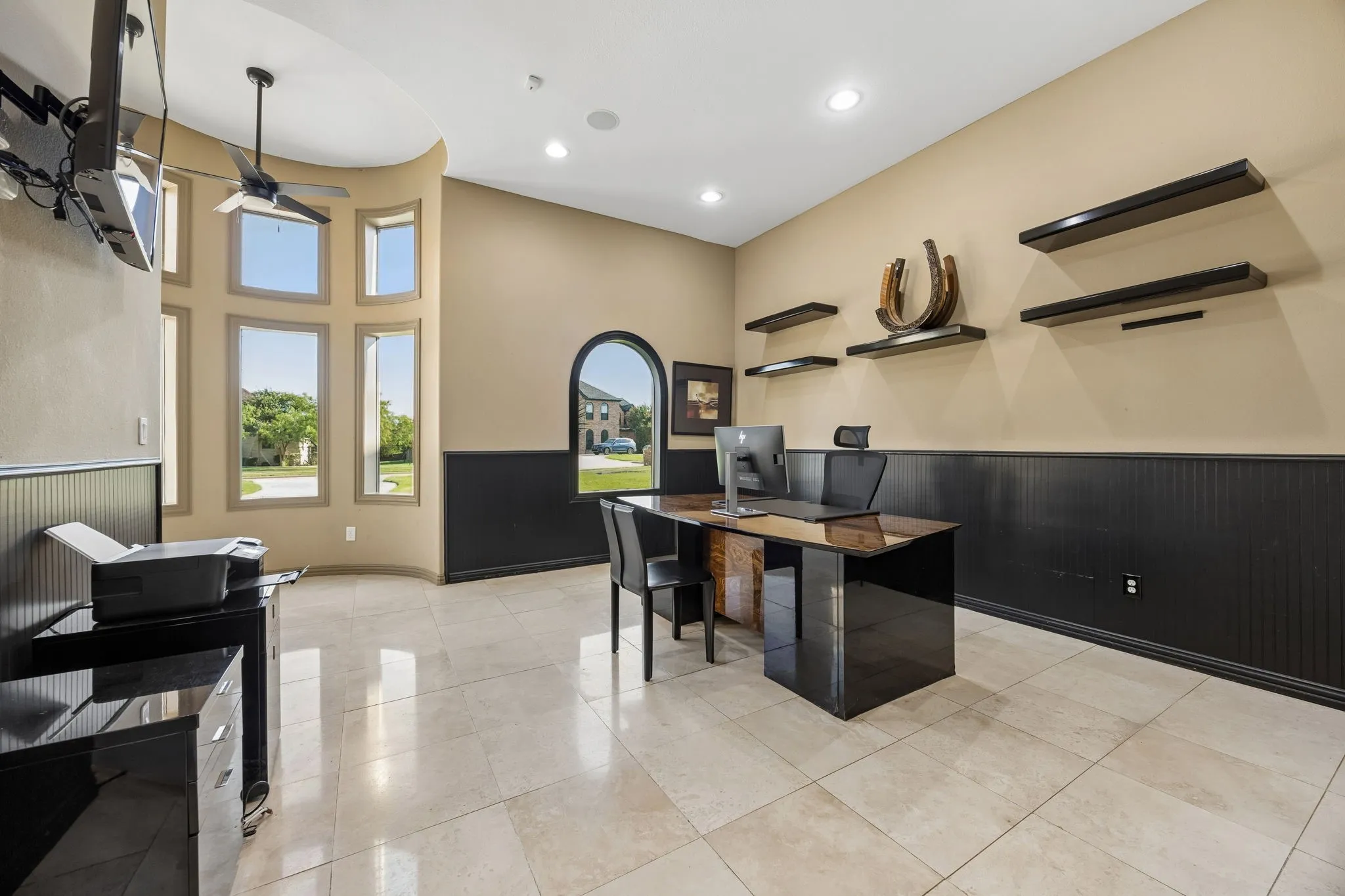 Single Family Residence For Sale in Dallas County , 1032 Bentwater Parkway, Grand Prairie, Texas 75104, 7 Bedrooms, 10 Bathrooms, 7 Garage spaces, 10,104 Sqft, built in 2005, Price $1,895,000, mls#21347576, Real Estate Agent in Grand Prairie, Homes For Sale in Dallas county, Homes For Sale in Grand Prairie, Realtor in Grand Prairie Texas, Real Estate Brokerage Independent Realty Texas, Luminita Cordes Realtor