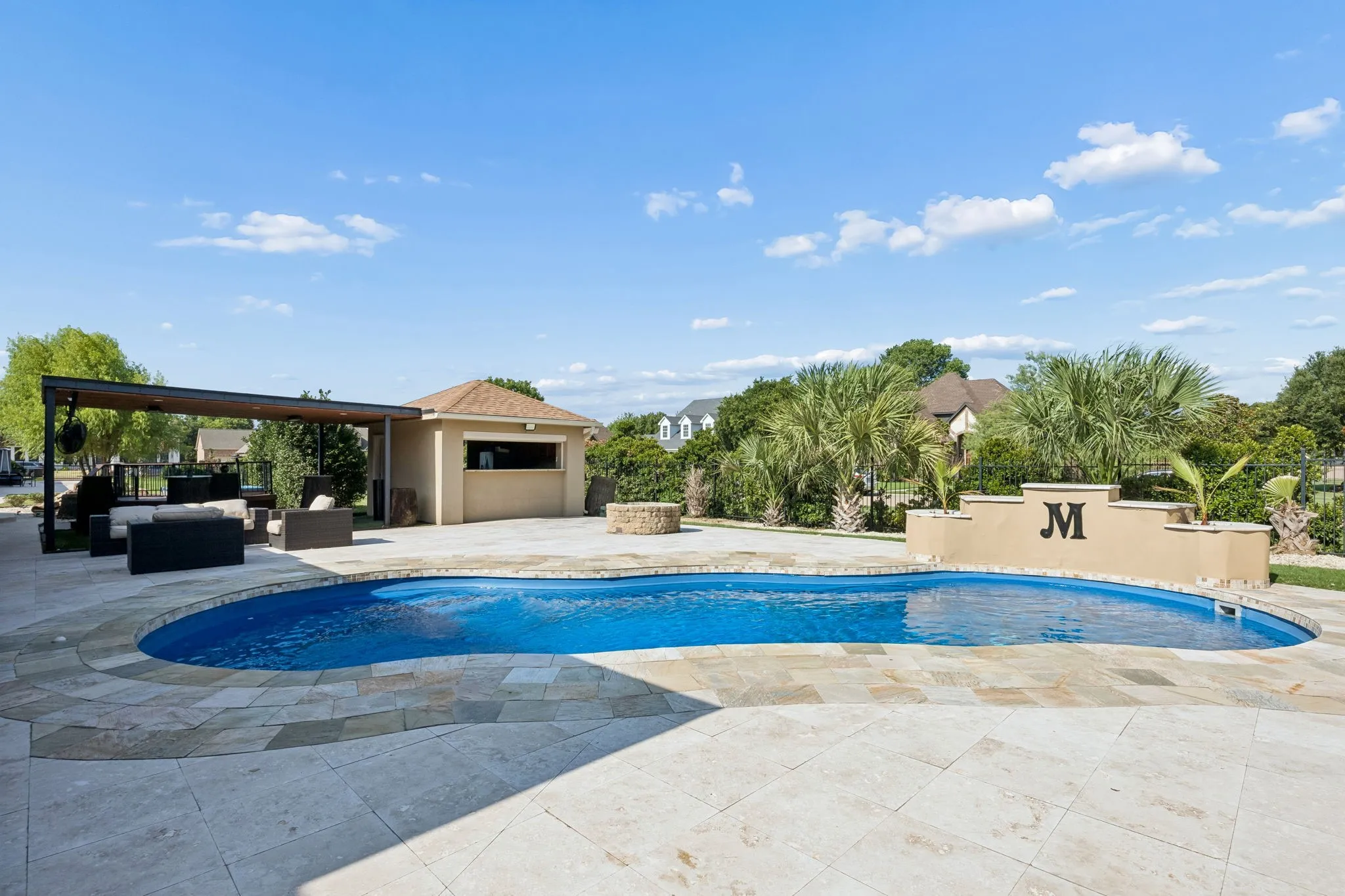 Single Family Residence For Sale in Dallas County , 1032 Bentwater Parkway, Grand Prairie, Texas 75104, 7 Bedrooms, 10 Bathrooms, 7 Garage spaces, 10,104 Sqft, built in 2005, Price $1,895,000, mls#21347576, Real Estate Agent in Grand Prairie, Homes For Sale in Dallas county, Homes For Sale in Grand Prairie, Realtor in Grand Prairie Texas, Real Estate Brokerage Independent Realty Texas, Luminita Cordes Realtor