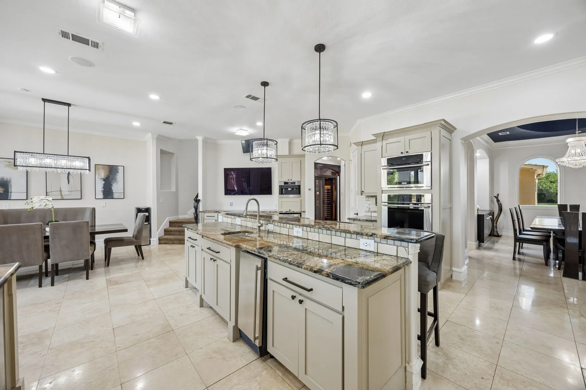Single Family Residence For Sale in Dallas County , 1032 Bentwater Parkway, Grand Prairie, Texas 75104, 7 Bedrooms, 10 Bathrooms, 7 Garage spaces, 10,104 Sqft, built in 2005, Price $1,895,000, mls#21347576, Real Estate Agent in Grand Prairie, Homes For Sale in Dallas county, Homes For Sale in Grand Prairie, Realtor in Grand Prairie Texas, Real Estate Brokerage Independent Realty Texas, Luminita Cordes Realtor