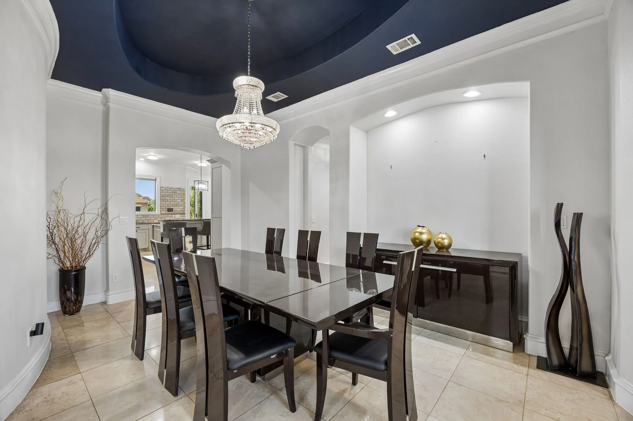 Single Family Residence For Sale in Dallas County , 1032 Bentwater Parkway, Grand Prairie, Texas 75104, 7 Bedrooms, 10 Bathrooms, 7 Garage spaces, 10,104 Sqft, built in 2005, Price $1,895,000, mls#21347576, Real Estate Agent in Grand Prairie, Homes For Sale in Dallas county, Homes For Sale in Grand Prairie, Realtor in Grand Prairie Texas, Real Estate Brokerage Independent Realty Texas, Luminita Cordes Realtor