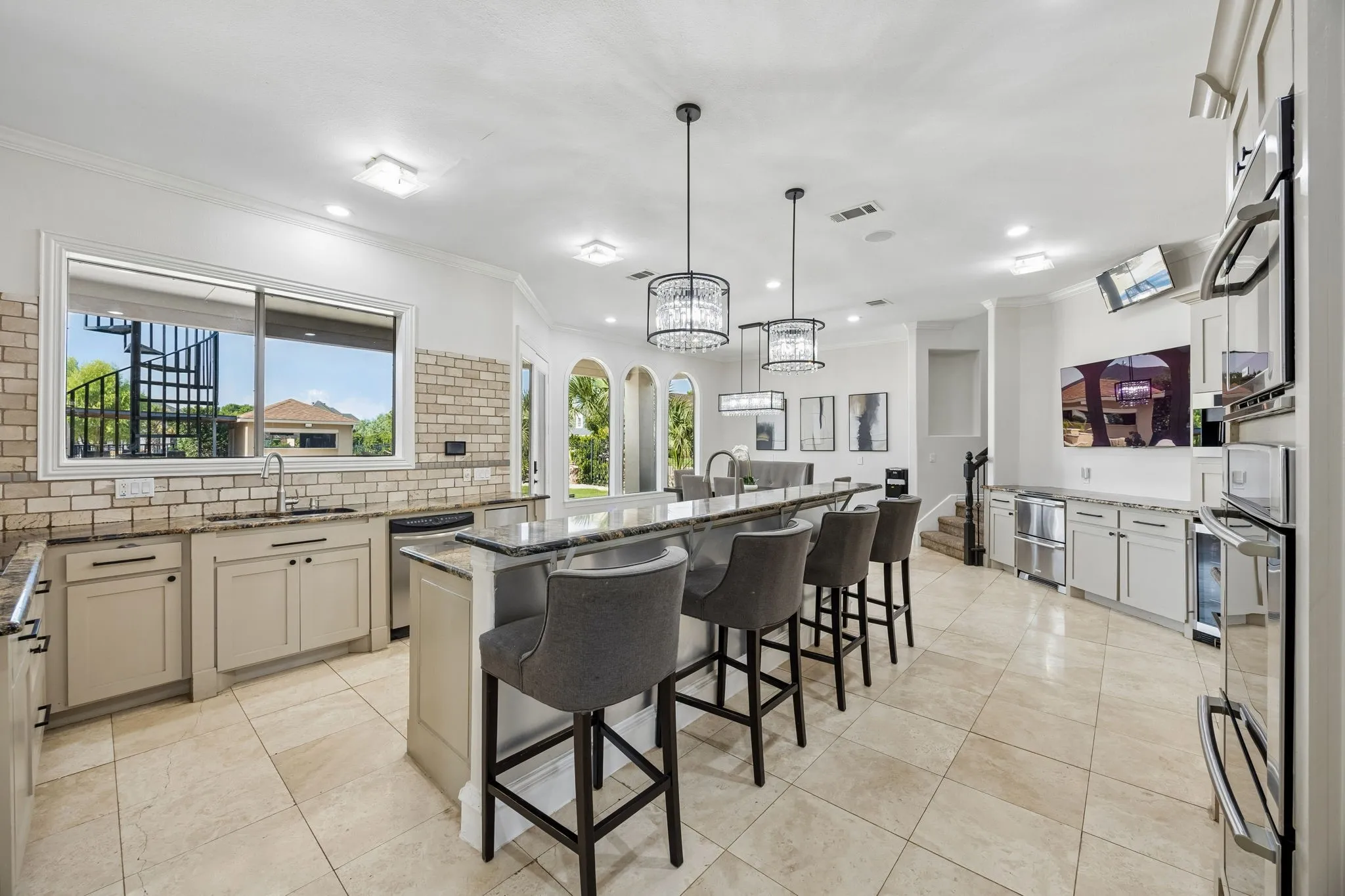 Single Family Residence For Sale in Dallas County , 1032 Bentwater Parkway, Grand Prairie, Texas 75104, 7 Bedrooms, 10 Bathrooms, 7 Garage spaces, 10,104 Sqft, built in 2005, Price $1,895,000, mls#21347576, Real Estate Agent in Grand Prairie, Homes For Sale in Dallas county, Homes For Sale in Grand Prairie, Realtor in Grand Prairie Texas, Real Estate Brokerage Independent Realty Texas, Luminita Cordes Realtor