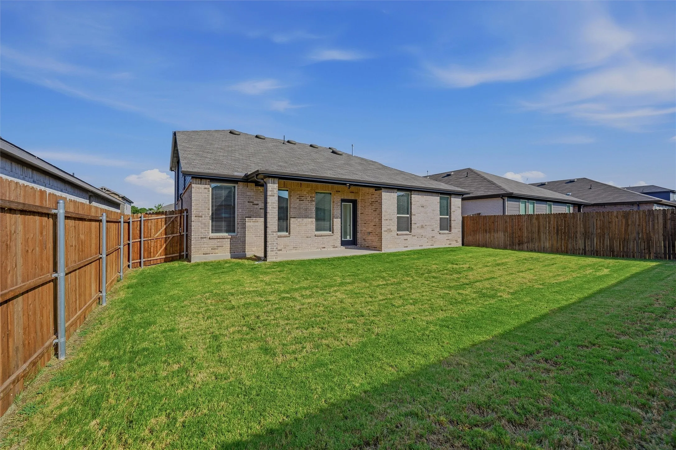 Single Family Residence For Sale in Tarrant County , 3121 Dixondale Drive, Fort Worth, Texas 76108, 5 Bedroom, 3 Bathroom, 2 Garage spaces, 2,567 Sqft, built in 2025, mls#21345717, Real Estate Agent in Fort Worth, Homes For Sale in Tarrant county, Homes For Sale in Fort Worth, Realtor in Fort Worth Texas, Real Estate Brokerage Independent Realty Texas, Luminita Cordes Realtor