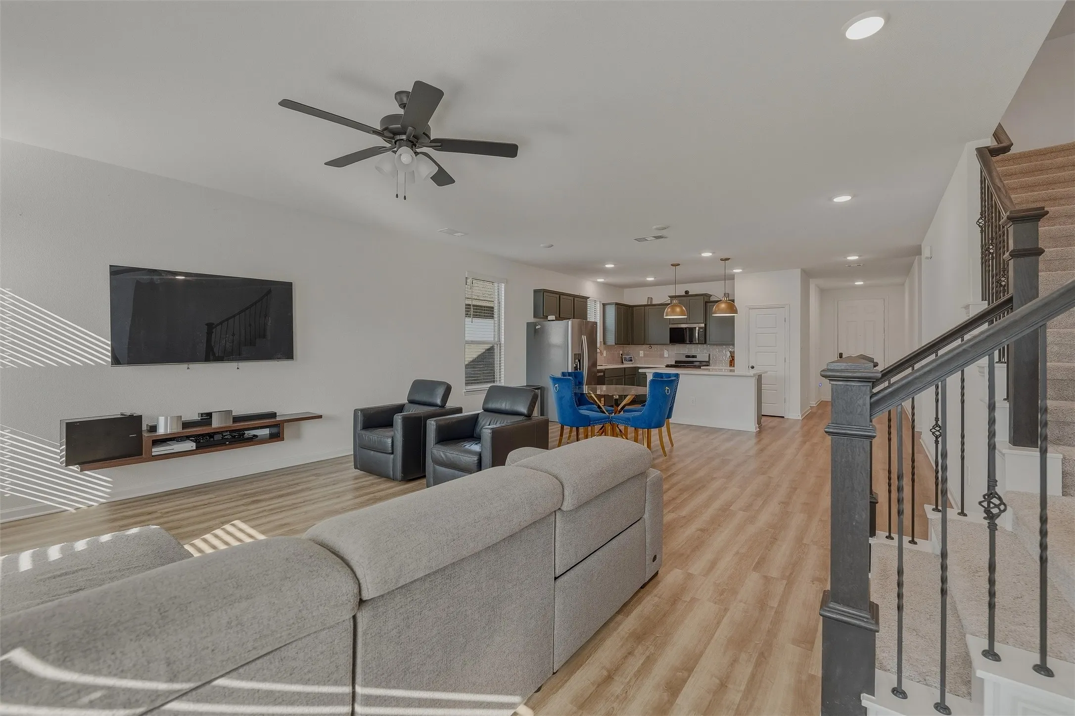 Single Family Residence For Sale in Tarrant County , 3121 Dixondale Drive, Fort Worth, Texas 76108, 5 Bedroom, 3 Bathroom, 2 Garage spaces, 2,567 Sqft, built in 2025, mls#21345717, Real Estate Agent in Fort Worth, Homes For Sale in Tarrant county, Homes For Sale in Fort Worth, Realtor in Fort Worth Texas, Real Estate Brokerage Independent Realty Texas, Luminita Cordes Realtor
