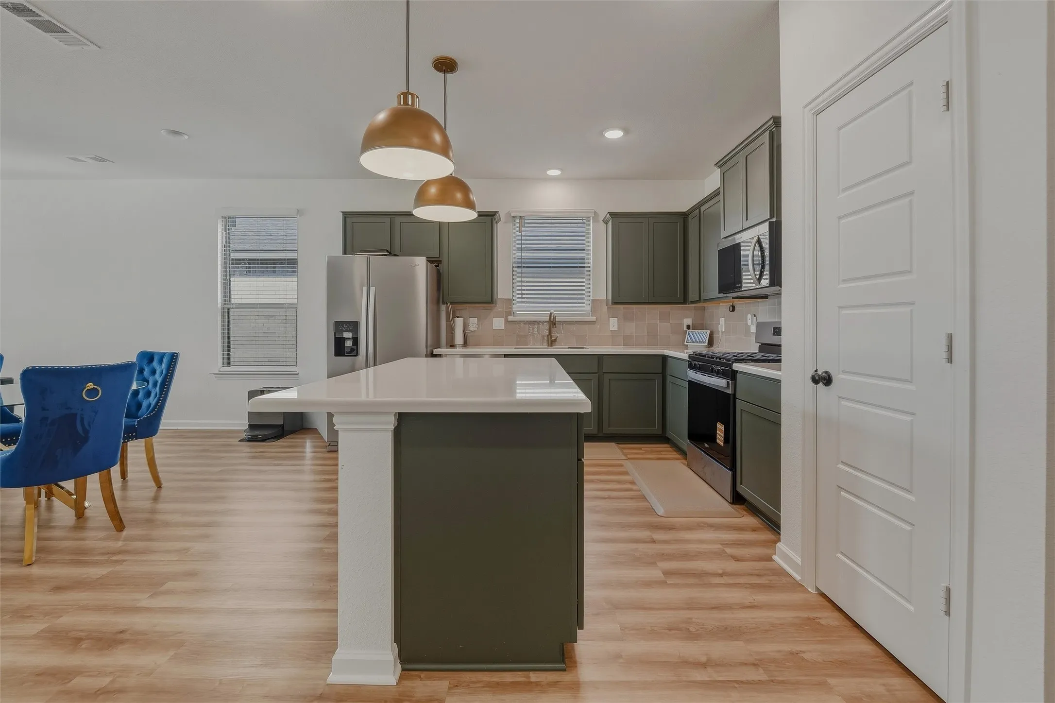 Single Family Residence For Sale in Tarrant County , 3121 Dixondale Drive, Fort Worth, Texas 76108, 5 Bedroom, 3 Bathroom, 2 Garage spaces, 2,567 Sqft, built in 2025, mls#21345717, Real Estate Agent in Fort Worth, Homes For Sale in Tarrant county, Homes For Sale in Fort Worth, Realtor in Fort Worth Texas, Real Estate Brokerage Independent Realty Texas, Luminita Cordes Realtor