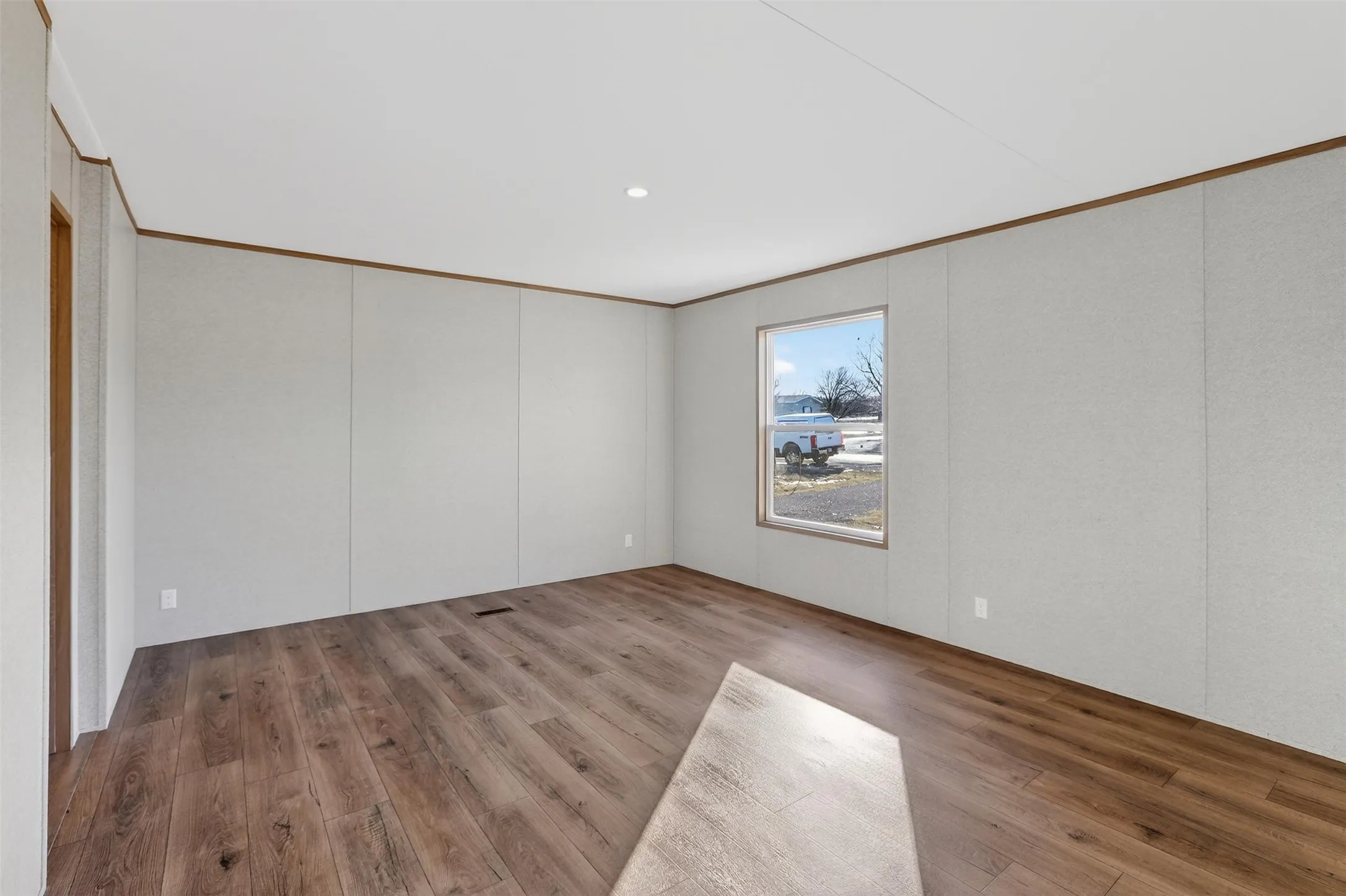 Mobile Home For Sale in Parker County , 123 Kelly Court, Azle, Texas 76020, 4 Bedroom, 2 Bathroom, 2 Garage spaces, 1,493 Sqft, built in 2025, mls#21342853, Real Estate Agent in Azle, Homes For Sale in Parker county, Homes For Sale in Azle, Realtor in Azle Texas, Real Estate Brokerage Independent Realty Texas, Luminita Cordes Realtor
