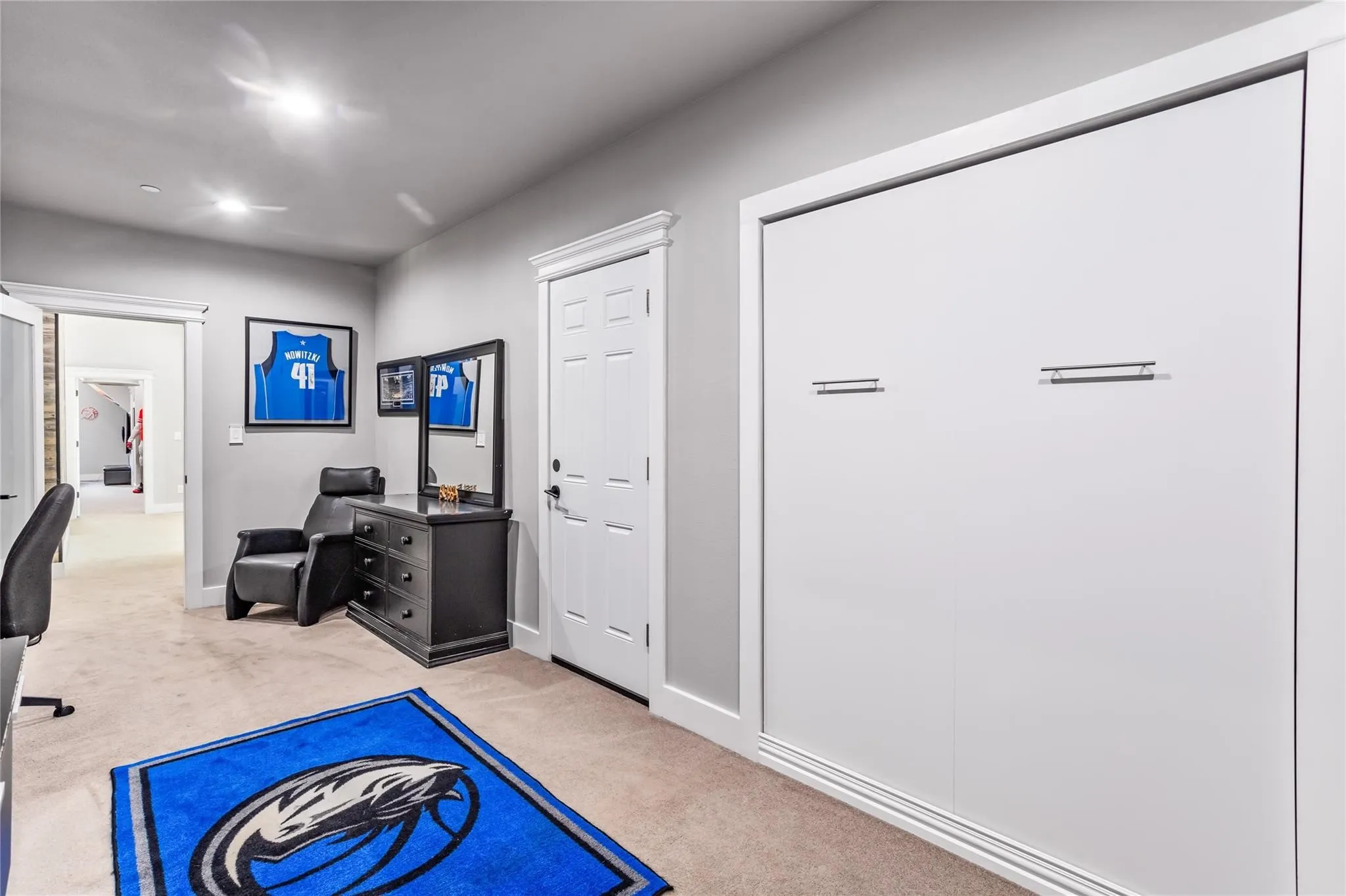 Single Family Residence For Sale in Tarrant County , 9204 Indian Knoll Trail, Keller, Texas 76248, 4 Bedroom, 3 Bathroom, 6 Garage spaces, 4,444 Sqft, built in 1972, mls#21343156, Real Estate Agent in Keller, Homes For Sale in Tarrant county, Homes For Sale in Keller, Realtor in Keller Texas, Real Estate Brokerage Independent Realty Texas, Luminita Cordes Realtor