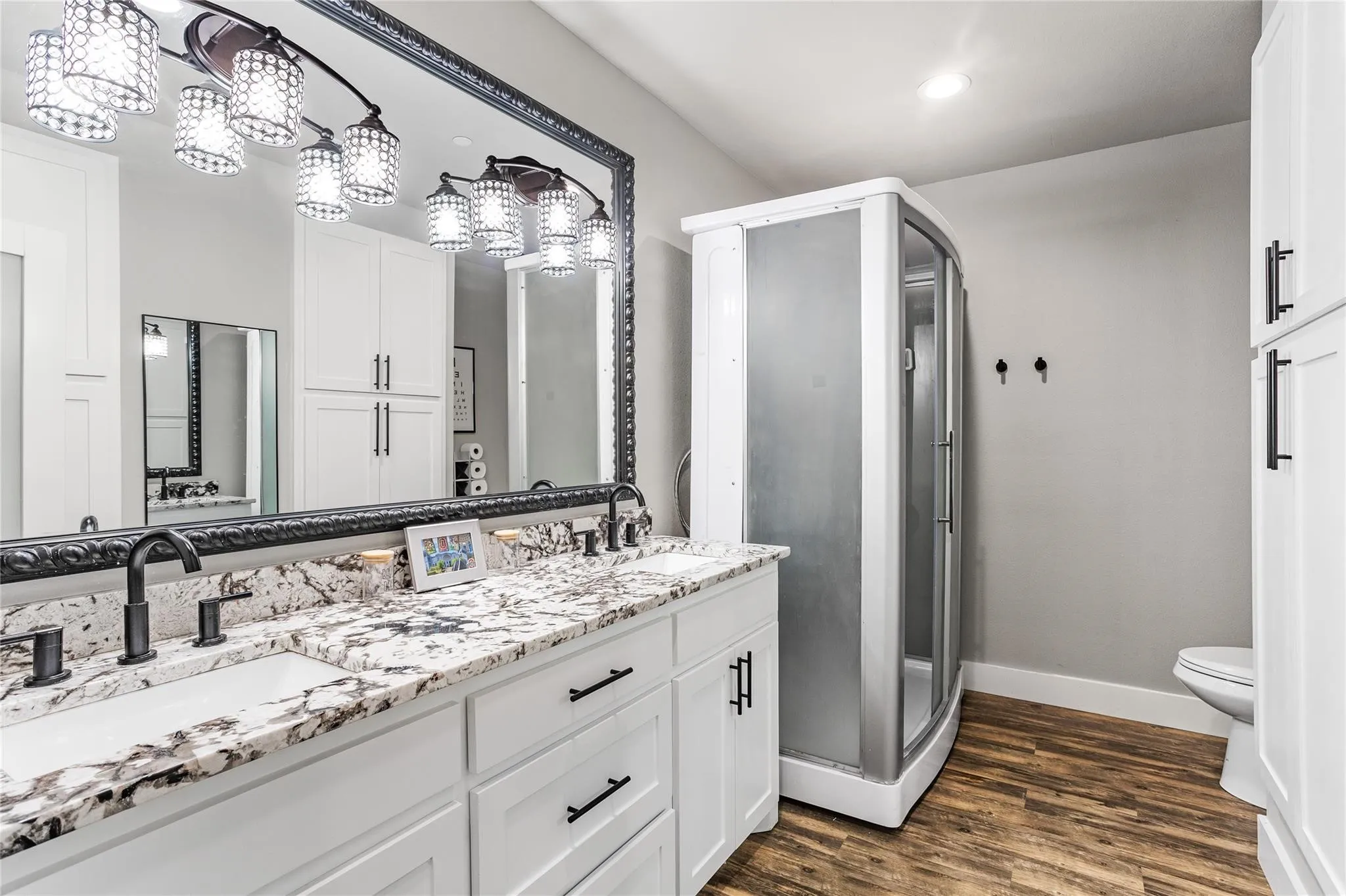 Single Family Residence For Sale in Tarrant County , 9204 Indian Knoll Trail, Keller, Texas 76248, 4 Bedroom, 3 Bathroom, 6 Garage spaces, 4,444 Sqft, built in 1972, mls#21343156, Real Estate Agent in Keller, Homes For Sale in Tarrant county, Homes For Sale in Keller, Realtor in Keller Texas, Real Estate Brokerage Independent Realty Texas, Luminita Cordes Realtor