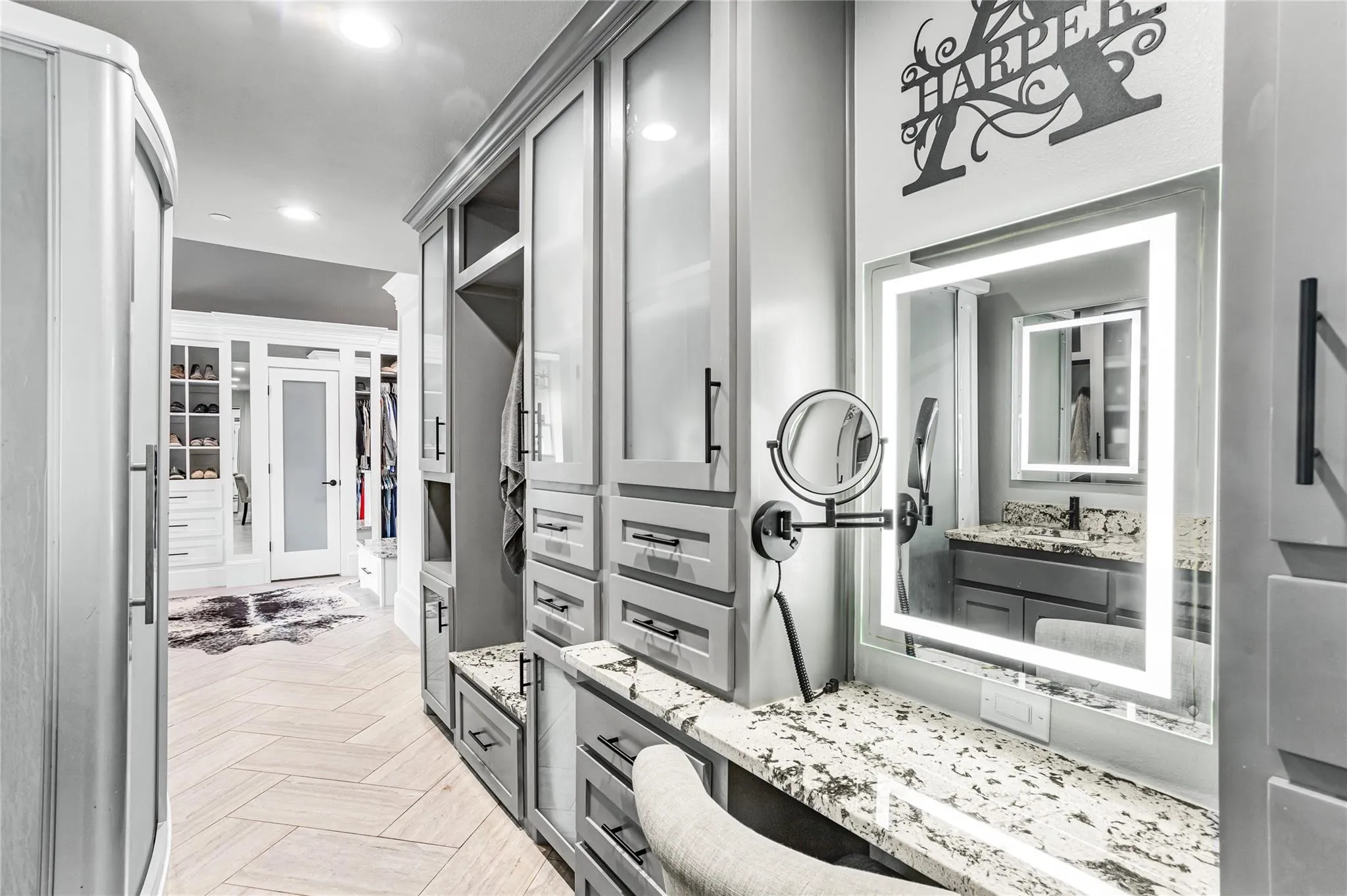 Single Family Residence For Sale in Tarrant County , 9204 Indian Knoll Trail, Keller, Texas 76248, 4 Bedroom, 3 Bathroom, 6 Garage spaces, 4,444 Sqft, built in 1972, mls#21343156, Real Estate Agent in Keller, Homes For Sale in Tarrant county, Homes For Sale in Keller, Realtor in Keller Texas, Real Estate Brokerage Independent Realty Texas, Luminita Cordes Realtor