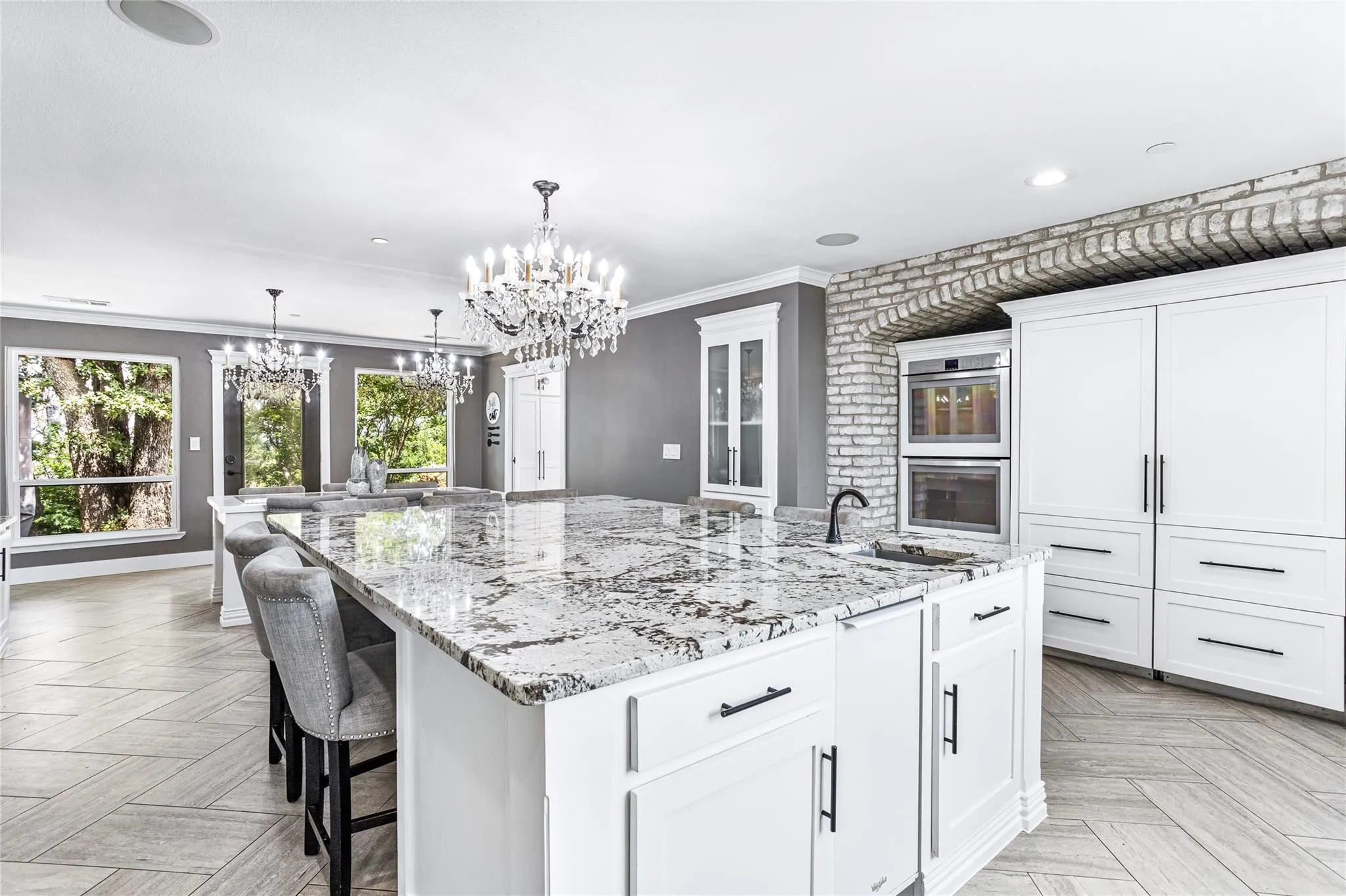 Single Family Residence For Sale in Tarrant County , 9204 Indian Knoll Trail, Keller, Texas 76248, 4 Bedroom, 3 Bathroom, 6 Garage spaces, 4,444 Sqft, built in 1972, mls#21343156, Real Estate Agent in Keller, Homes For Sale in Tarrant county, Homes For Sale in Keller, Realtor in Keller Texas, Real Estate Brokerage Independent Realty Texas, Luminita Cordes Realtor