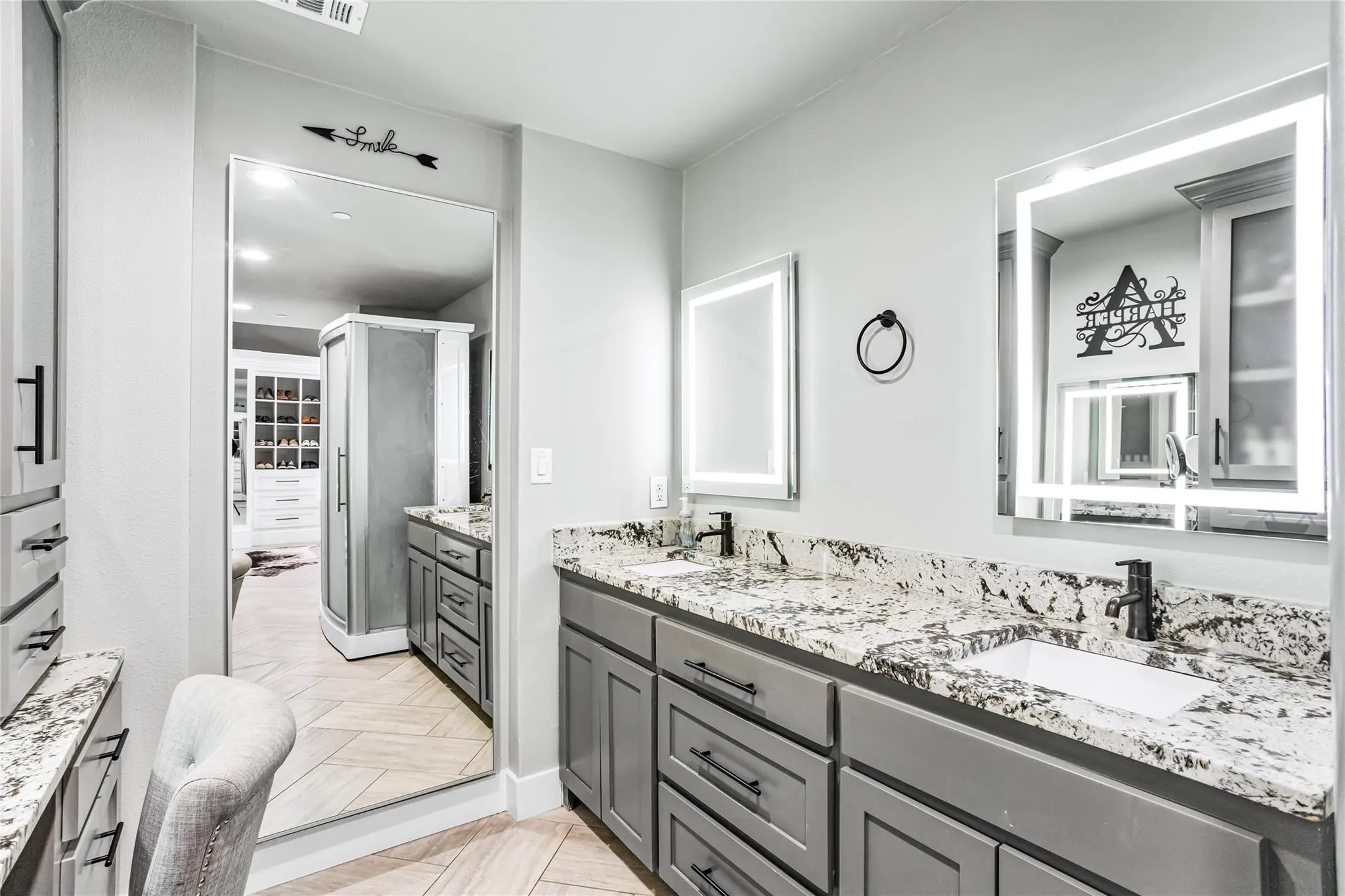 Single Family Residence For Sale in Tarrant County , 9204 Indian Knoll Trail, Keller, Texas 76248, 4 Bedroom, 3 Bathroom, 6 Garage spaces, 4,444 Sqft, built in 1972, mls#21343156, Real Estate Agent in Keller, Homes For Sale in Tarrant county, Homes For Sale in Keller, Realtor in Keller Texas, Real Estate Brokerage Independent Realty Texas, Luminita Cordes Realtor