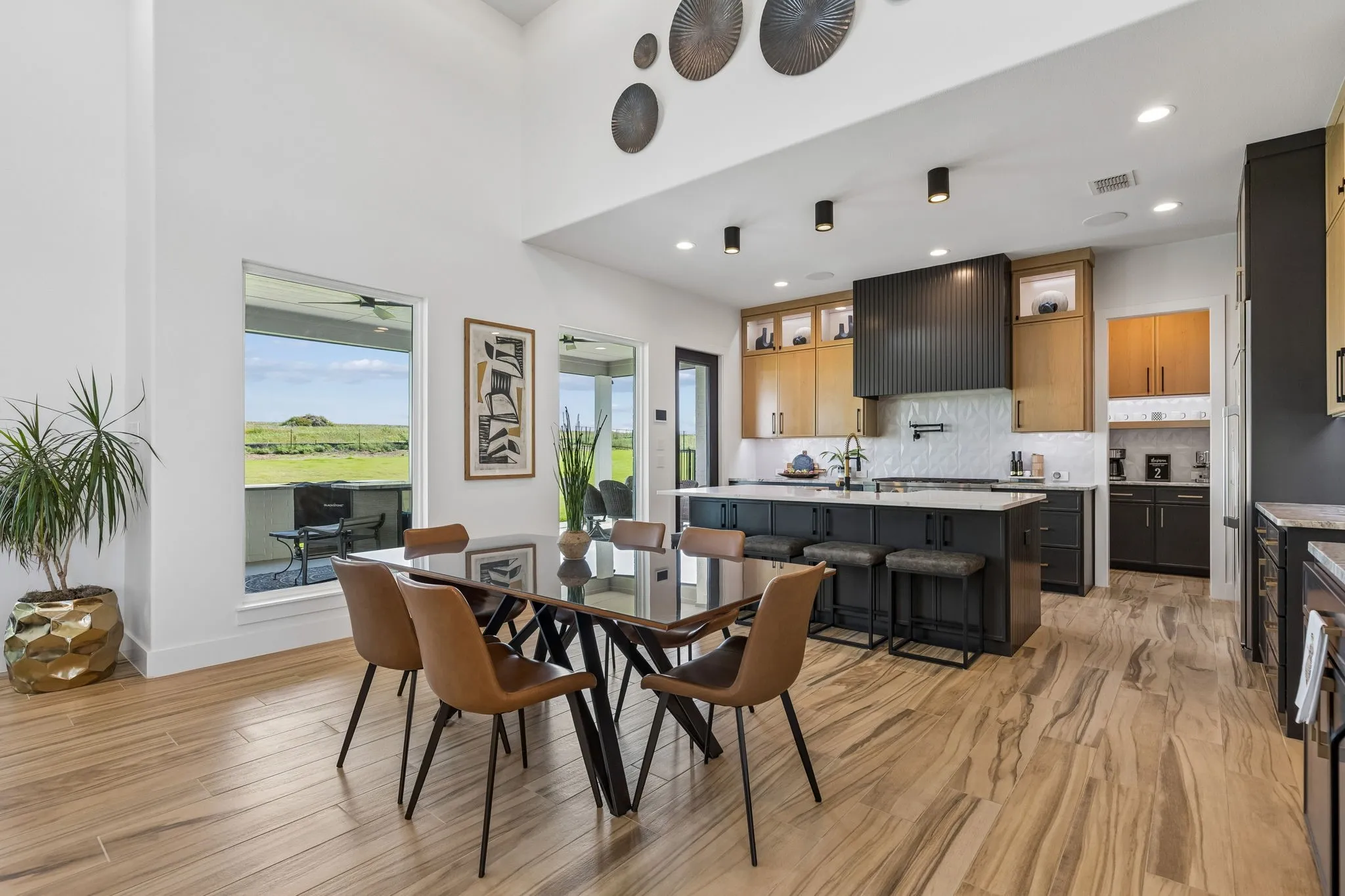 Single Family Residence For Sale in Tarrant County , 12311 Bella Cirro Drive, Fort Worth, Texas 76126, 4 Bedroom, 3 Bathroom, 3 Garage spaces, 3,369 Sqft, built in 2022, mls#21347662, Real Estate Agent in Fort Worth, Homes For Sale in Tarrant county, Homes For Sale in Fort Worth, Realtor in Fort Worth Texas, Real Estate Brokerage Independent Realty Texas, Luminita Cordes Realtor
