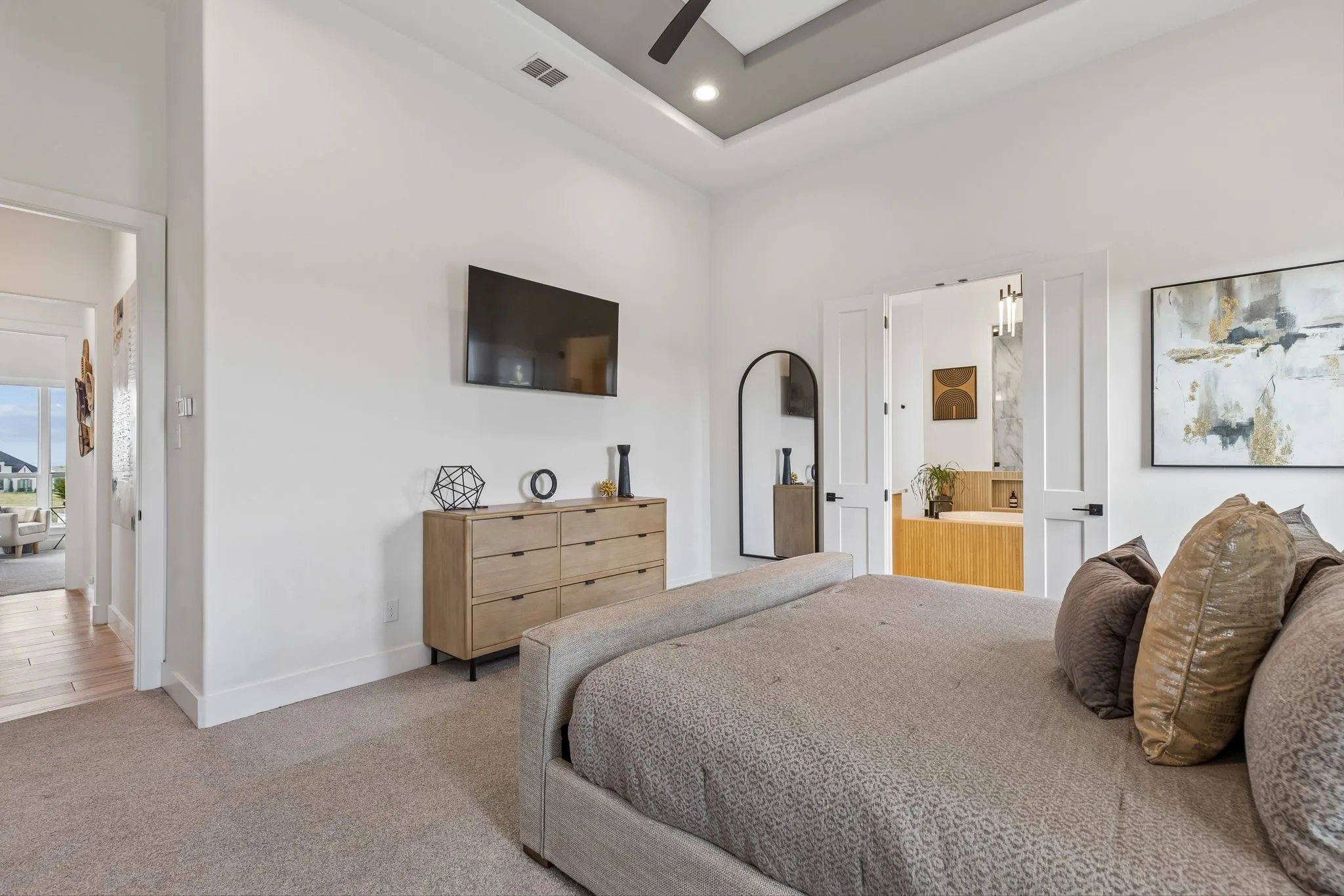 Single Family Residence For Sale in Tarrant County , 12311 Bella Cirro Drive, Fort Worth, Texas 76126, 4 Bedroom, 3 Bathroom, 3 Garage spaces, 3,369 Sqft, built in 2022, mls#21347662, Real Estate Agent in Fort Worth, Homes For Sale in Tarrant county, Homes For Sale in Fort Worth, Realtor in Fort Worth Texas, Real Estate Brokerage Independent Realty Texas, Luminita Cordes Realtor
