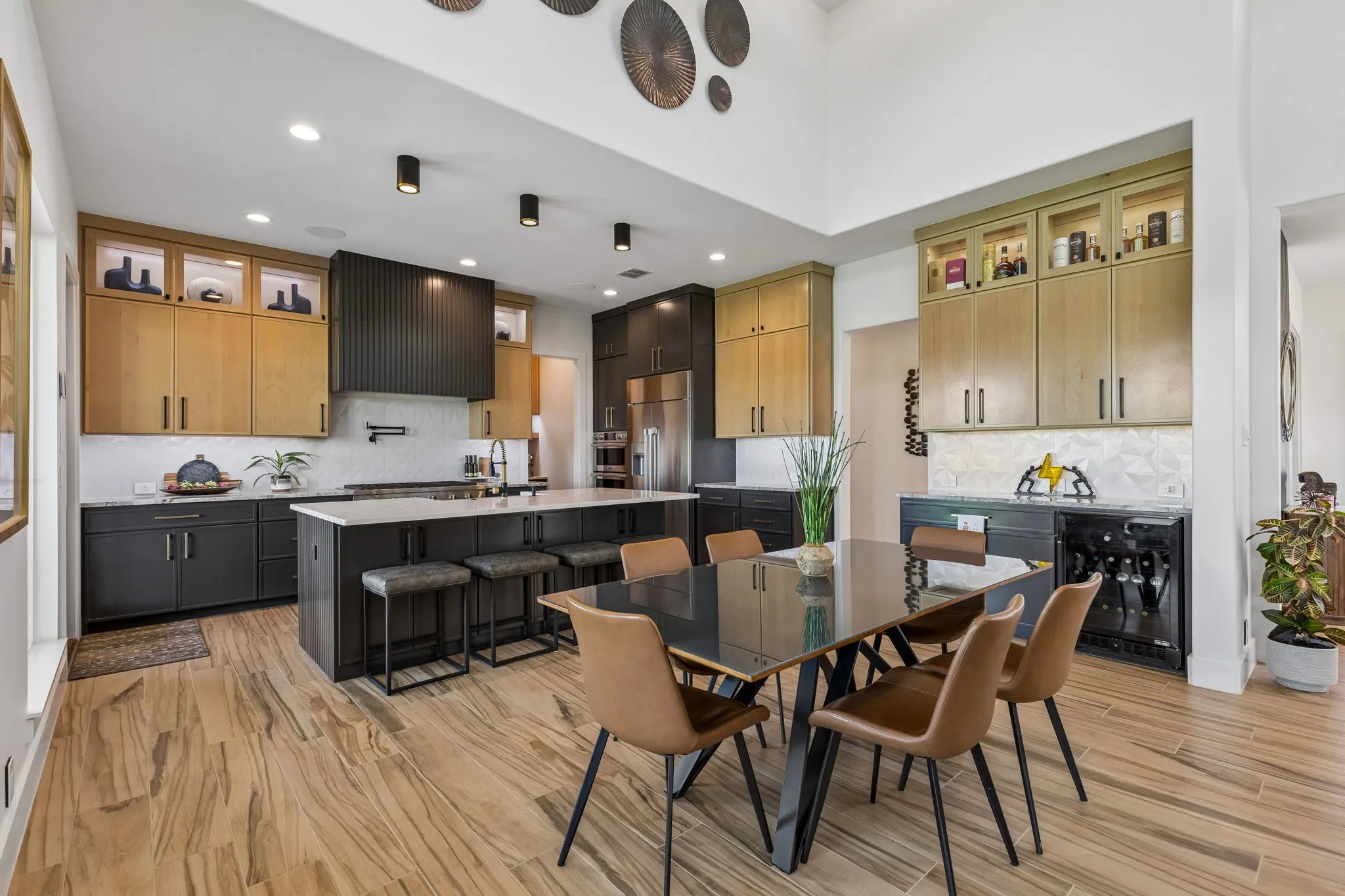Single Family Residence For Sale in Tarrant County , 12311 Bella Cirro Drive, Fort Worth, Texas 76126, 4 Bedroom, 3 Bathroom, 3 Garage spaces, 3,369 Sqft, built in 2022, mls#21347662, Real Estate Agent in Fort Worth, Homes For Sale in Tarrant county, Homes For Sale in Fort Worth, Realtor in Fort Worth Texas, Real Estate Brokerage Independent Realty Texas, Luminita Cordes Realtor