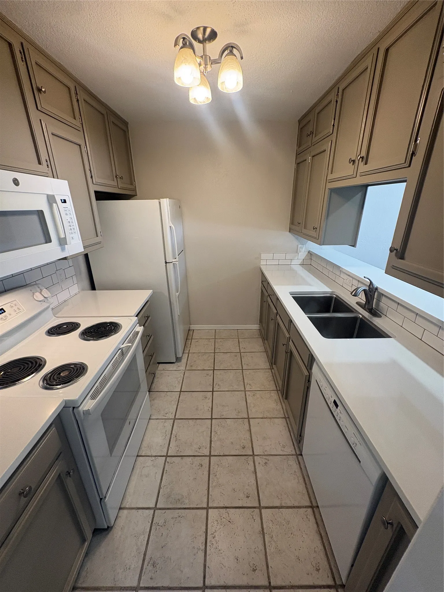 Condominium For Rent in Denton County , 904 N Austin Street, Denton, Texas 76201, 1 Bedroom, 1 Bathroom, Garage spaces, 697 Sqft, built in 1983, mls#21347671, Real Estate Agent in Denton, Homes For Rent in Denton county, Homes For Rent in Denton, Realtor in Denton Texas, Real Estate Brokerage Independent Realty Texas, Luminita Cordes Realtor