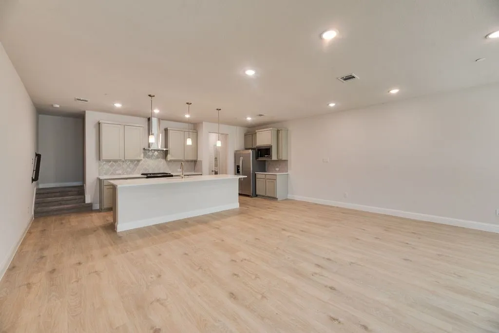 Townhouse For Sale in Dallas County , 8321 Bayside Drive, Rowlett, Texas 75088, 3 Bedroom, 3 Bathroom, 2 Garage spaces, 1,914 Sqft, built in 2026, mls#21347056, Real Estate Agent in Rowlett, Homes For Sale in Dallas county, Homes For Sale in Rowlett, Realtor in Rowlett Texas, Real Estate Brokerage Independent Realty Texas, Luminita Cordes Realtor