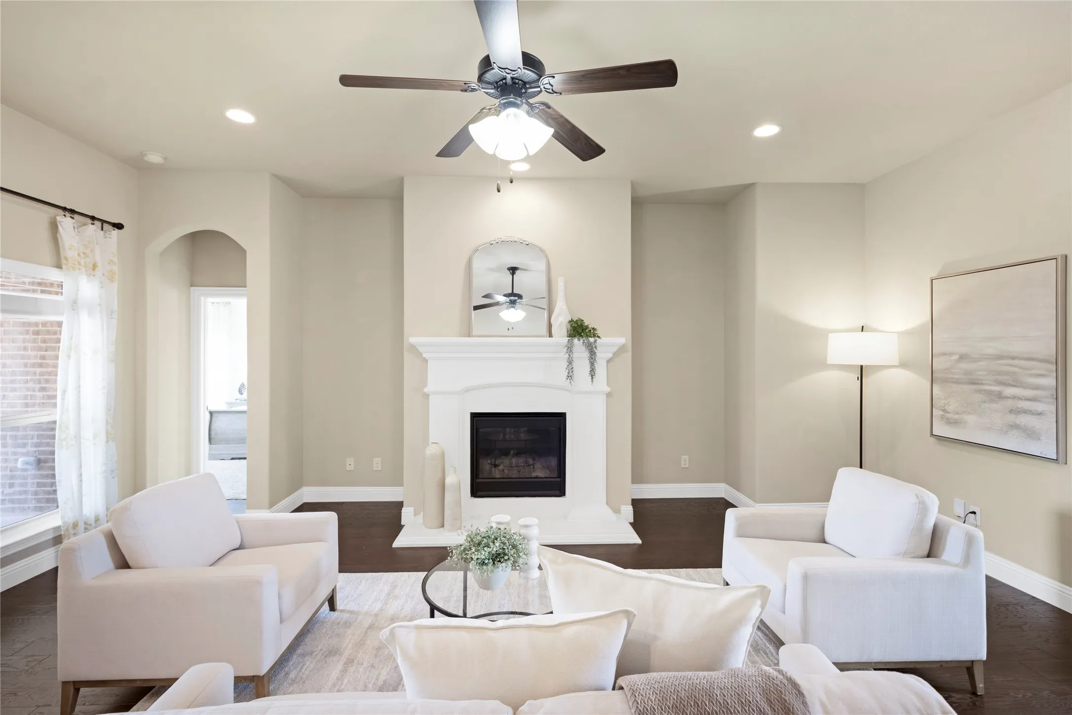 Single Family Residence For Rent in Rockwall County , 3921 Cameron Lane, Rockwall, Texas 75087, 4 Bedroom, 3 Bathroom, 2 Garage spaces, 2,692 Sqft, built in 2016, mls#21343084, Real Estate Agent in Rockwall, Homes For Rent in Rockwall county, Homes For Rent in Rockwall, Realtor in Rockwall Texas, Real Estate Brokerage Independent Realty Texas, Luminita Cordes Realtor