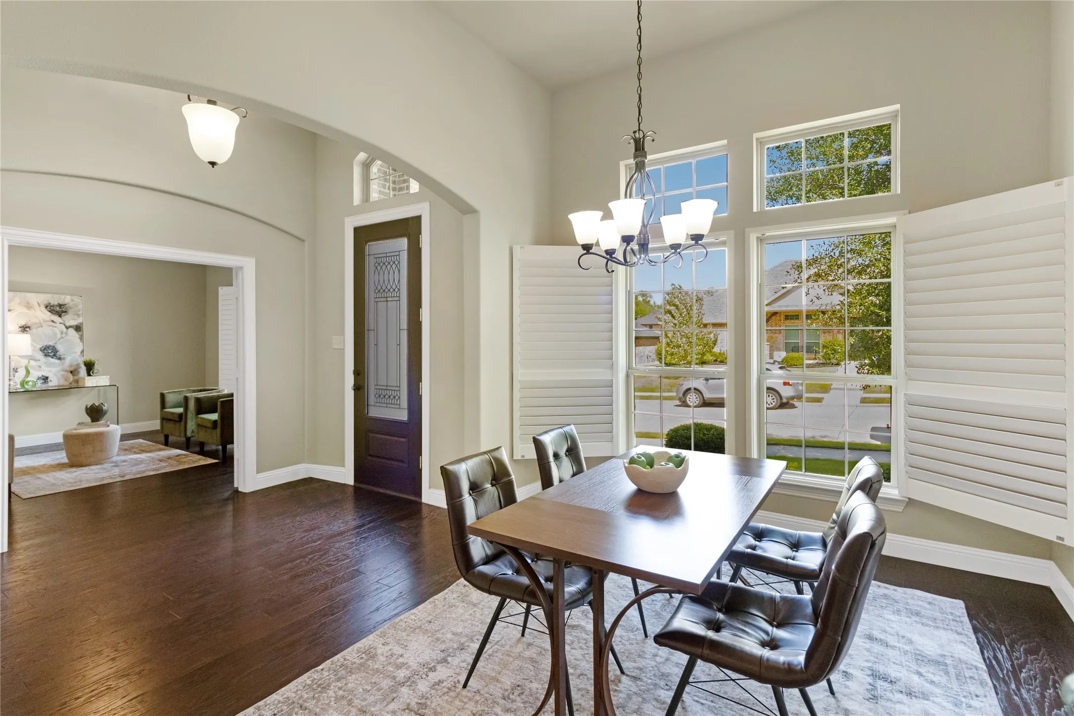 Single Family Residence For Rent in Rockwall County , 3921 Cameron Lane, Rockwall, Texas 75087, 4 Bedroom, 3 Bathroom, 2 Garage spaces, 2,692 Sqft, built in 2016, mls#21343084, Real Estate Agent in Rockwall, Homes For Rent in Rockwall county, Homes For Rent in Rockwall, Realtor in Rockwall Texas, Real Estate Brokerage Independent Realty Texas, Luminita Cordes Realtor